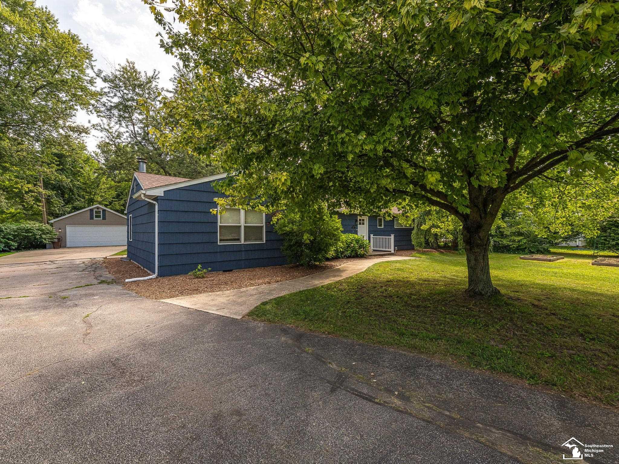 1st image of 2621 Bluebush Rd, Monroe, MI 48162 | MLS# 50219327