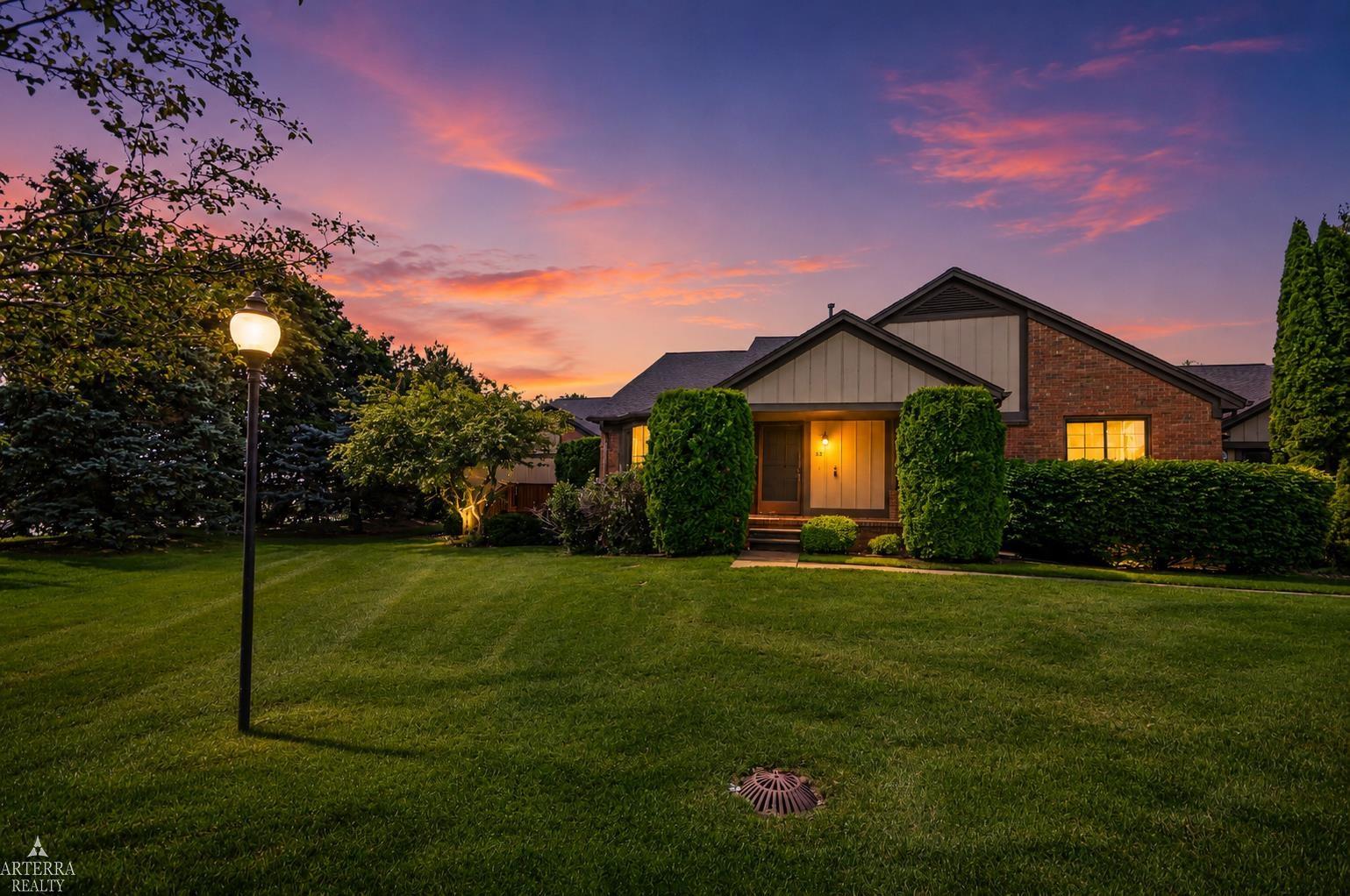 1st image of 32 Meadow Wood Dr, Rochester Hills, MI 48307 | MLS# 50219333