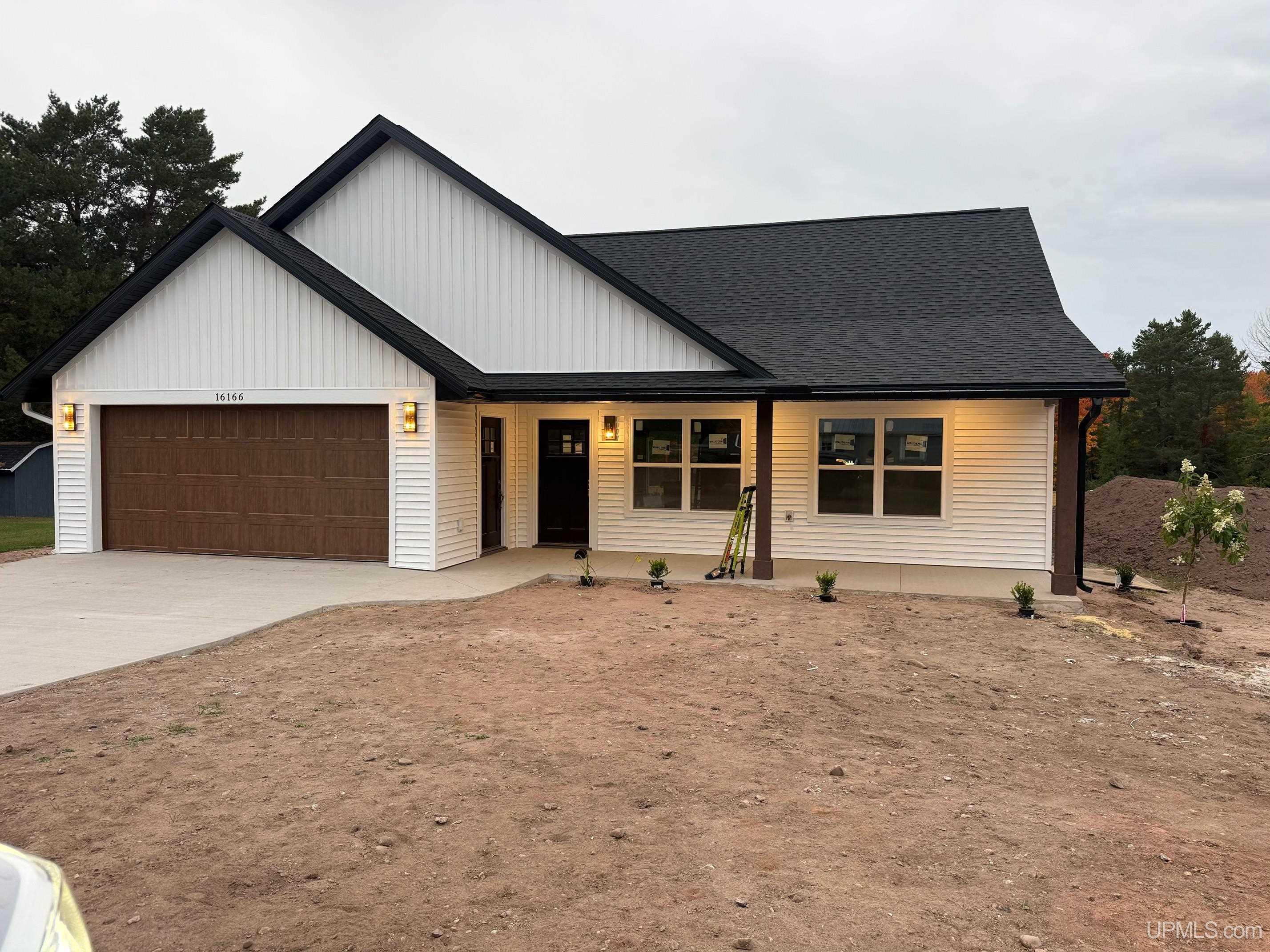 Photo 2 of Single family home for sale at 16166 Sixth St, Atlantic Mine, MI 49905 | MLS# 50219336 | Listing updated on 2026-09-30