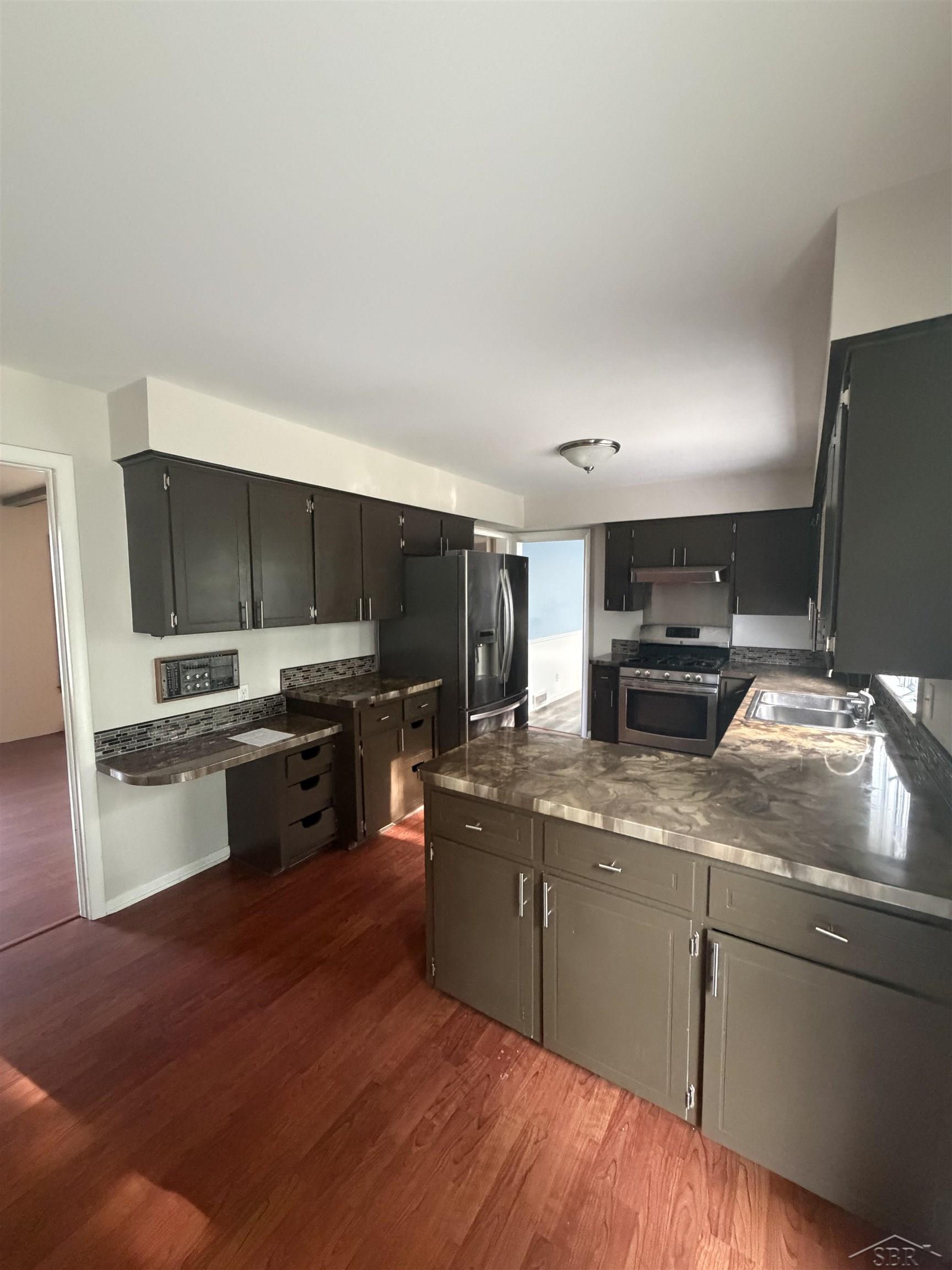 Photo 2 of Single family home for sale at 815 Canterbury Dr, Saginaw Charter Township Saginaw, MI 48638 | MLS# 61050219350 | Listing updated on 2026-09-15