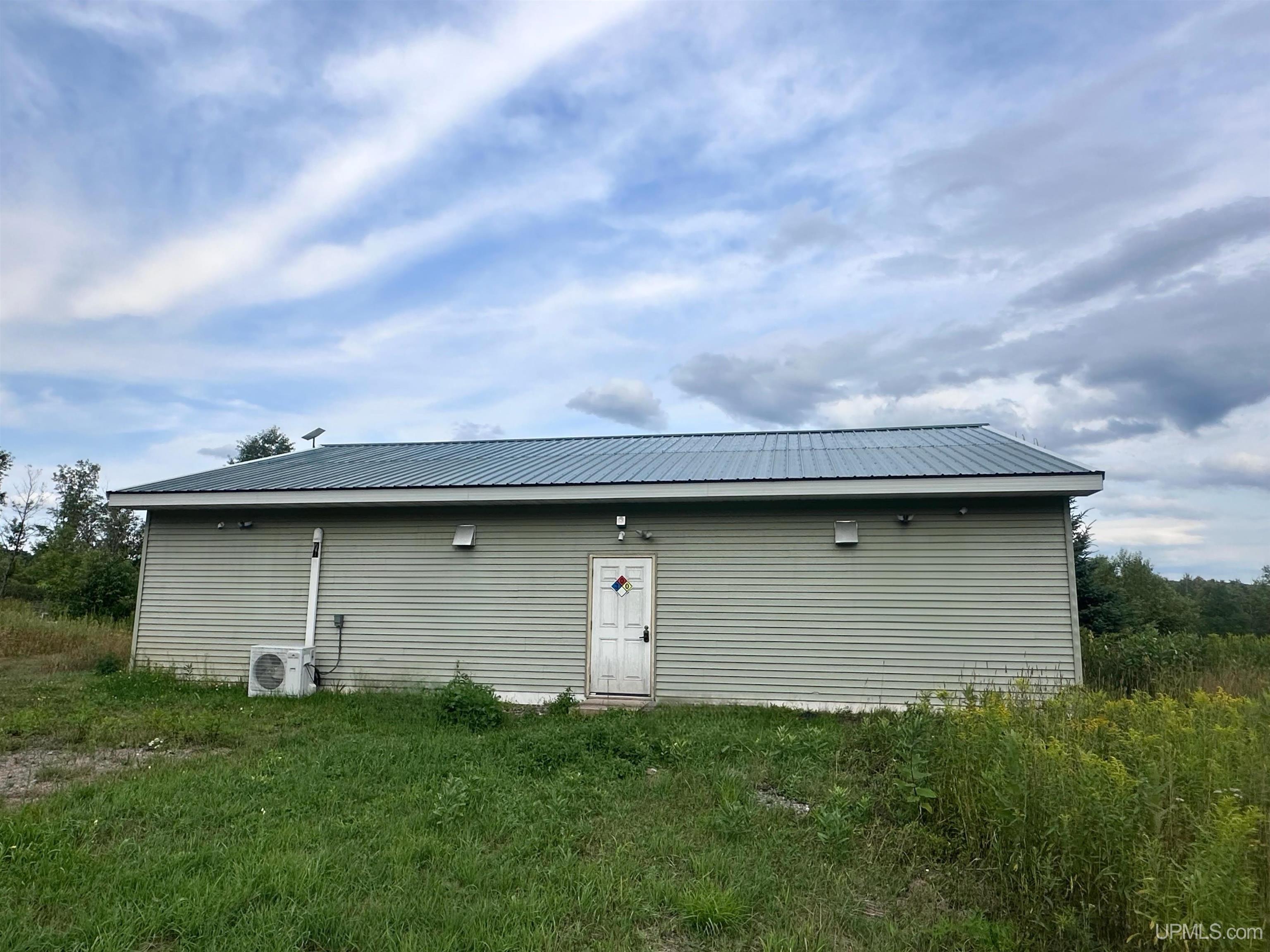 105 Buck Lake Road