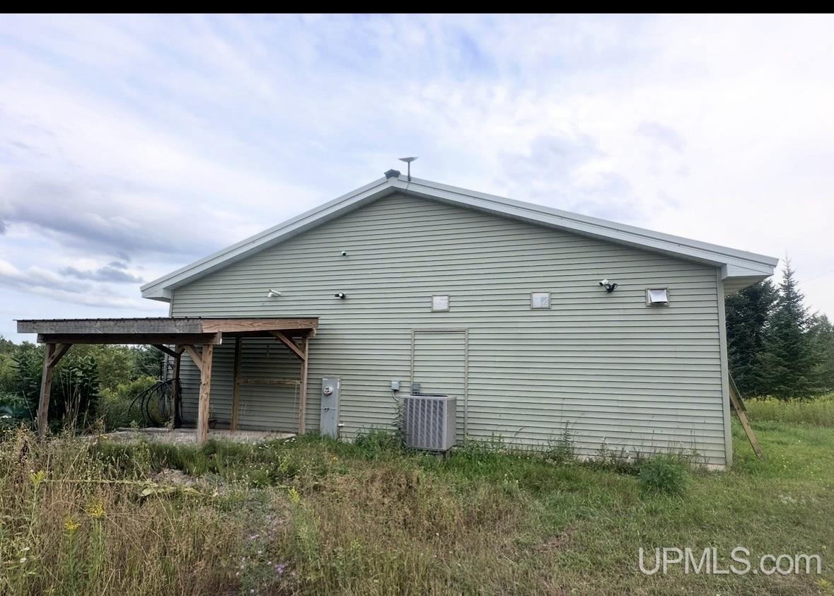 105 Buck Lake Road