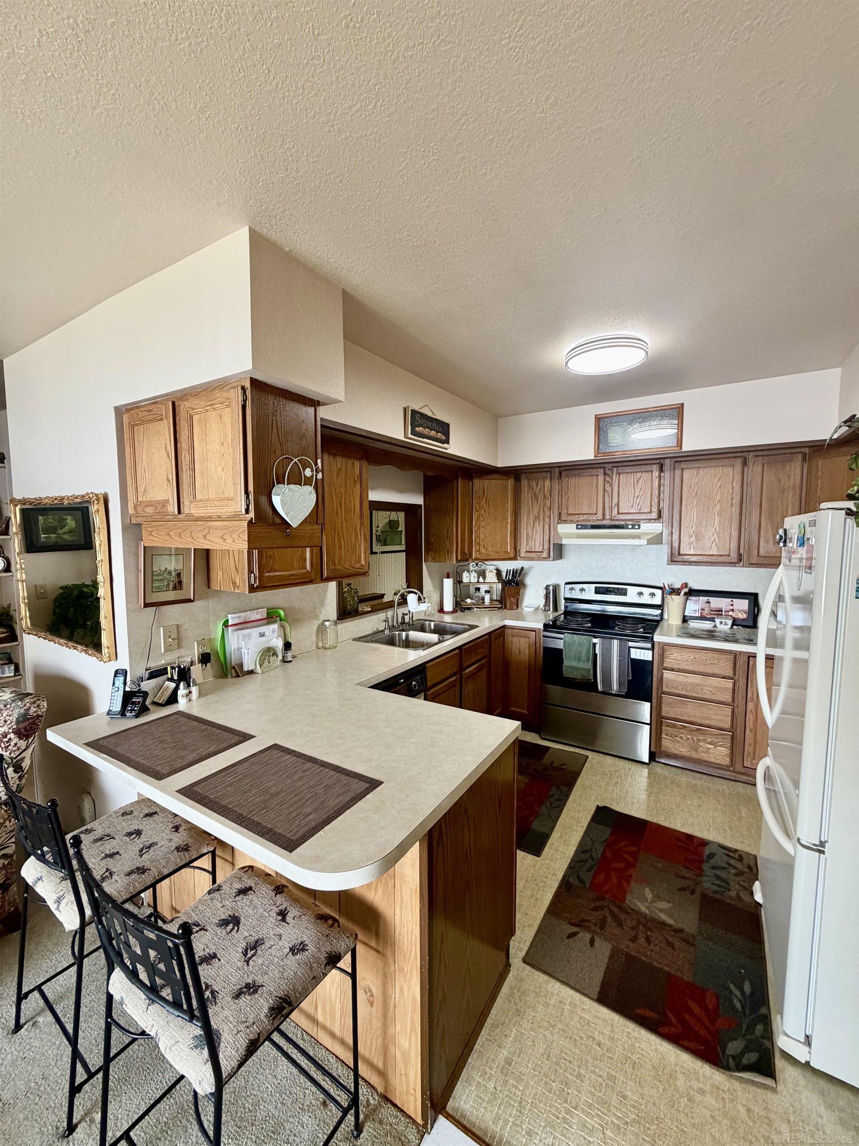 5th image of 5972 Westshore Dr, Oscoda Charter Township Iosco, MI 48750 | MLS# 58050219371