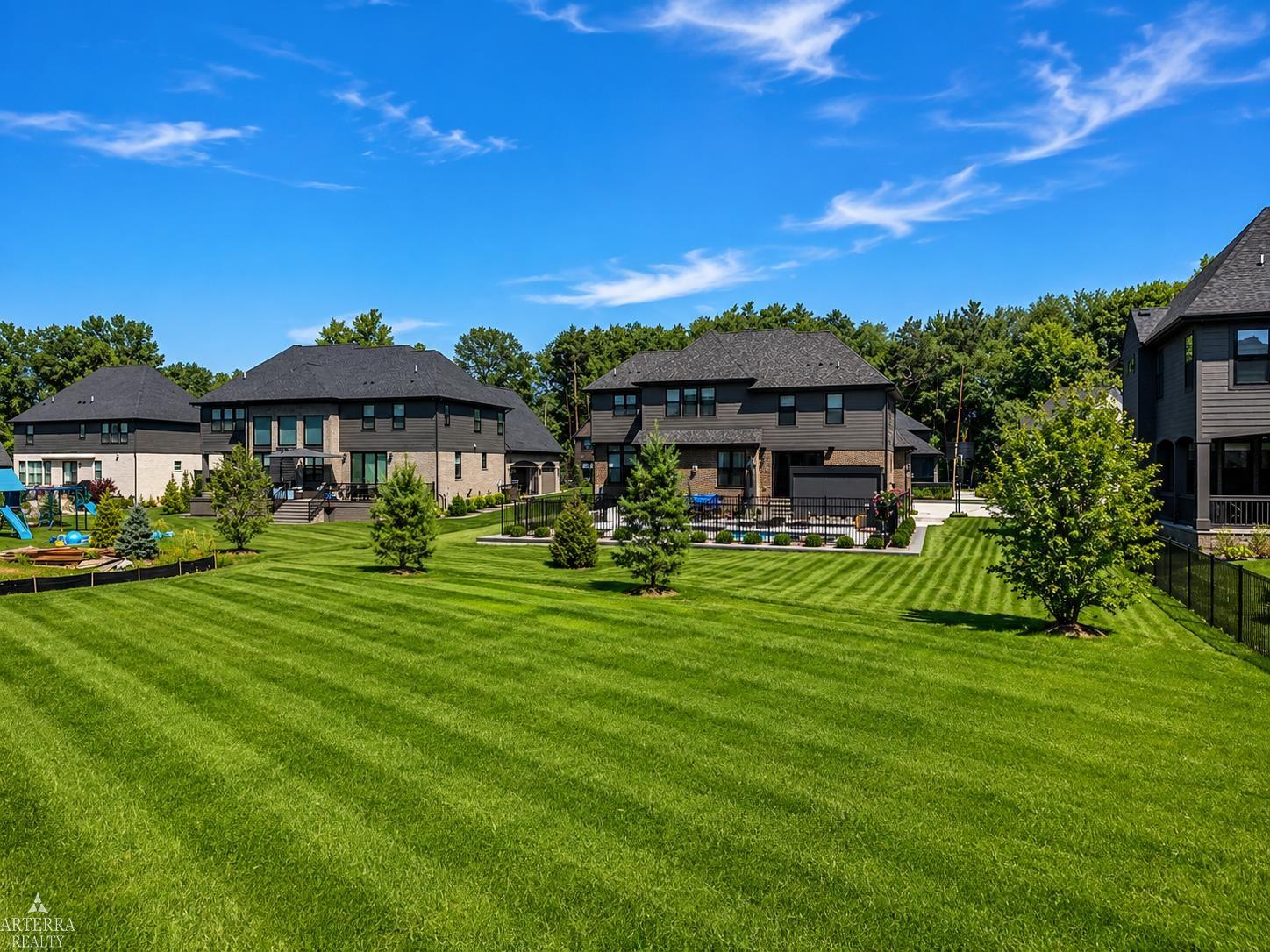 5th image of 11961 Encore Ct, Shelby Twp, MI 48315 | MLS# 50219374