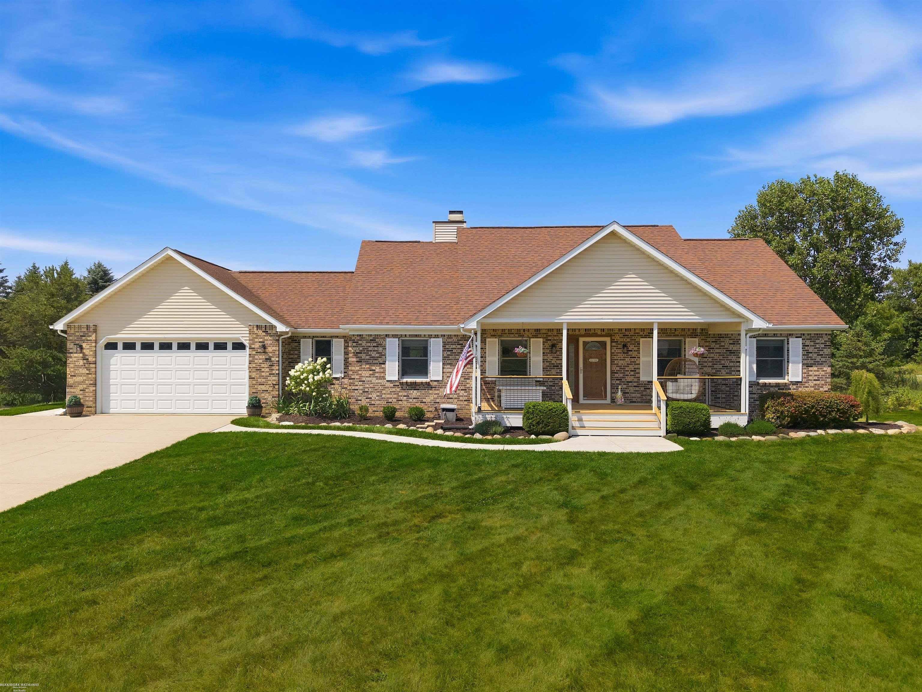 3156 Howland Road photo 3