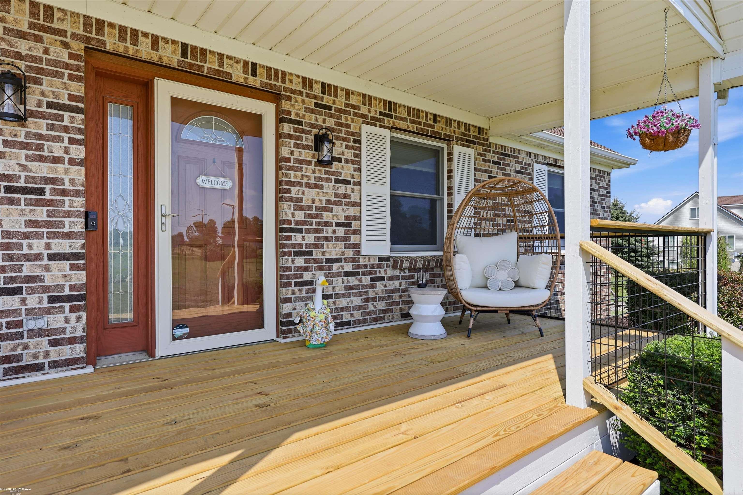 3156 Howland Road photo 5