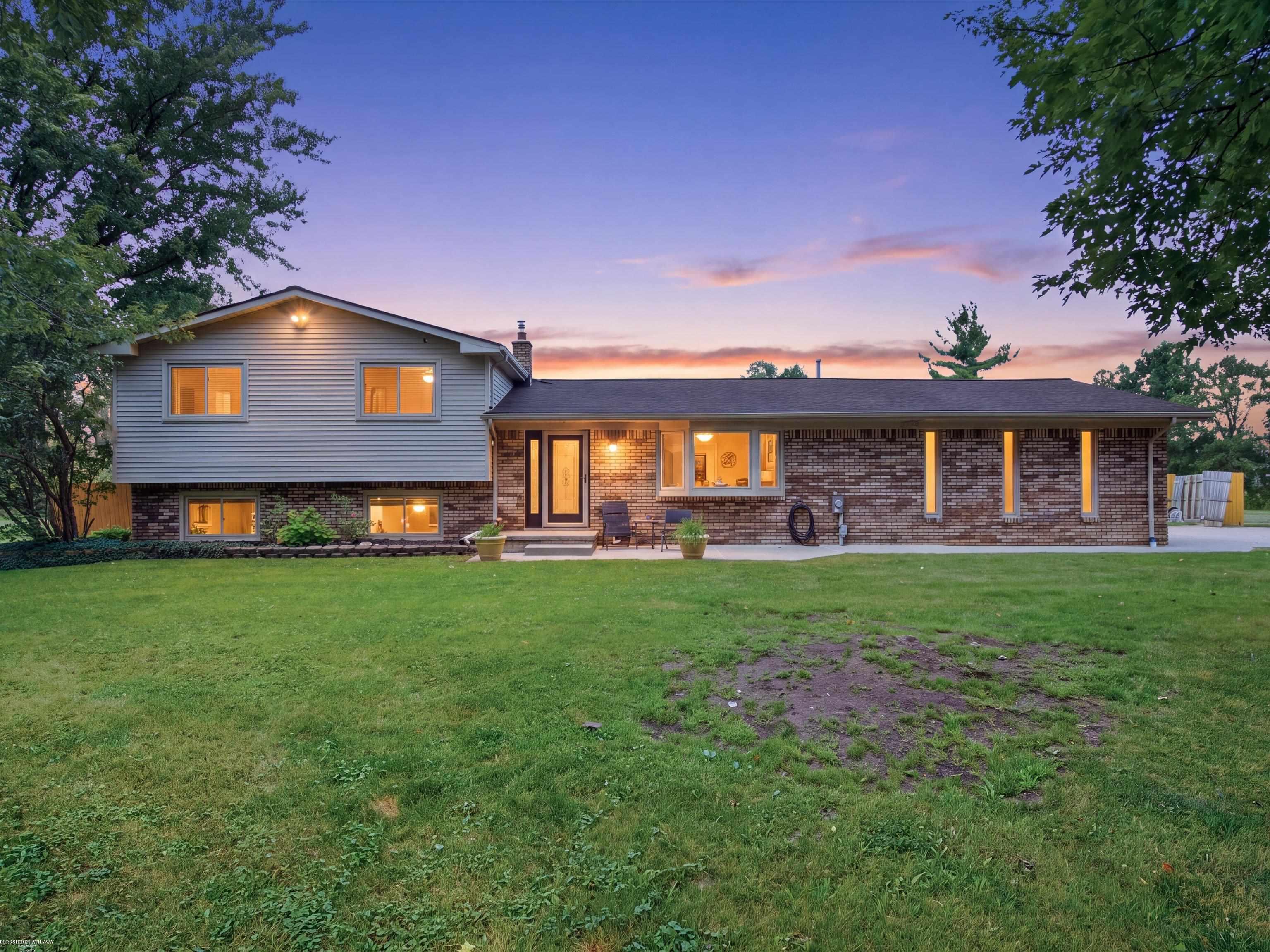 Photo 3 of Single family home for sale at 61111 Ray Center Rd, Ray Township Macomb, MI 48096 | MLS# 58050219412 | Listing updated on 2026-09-13