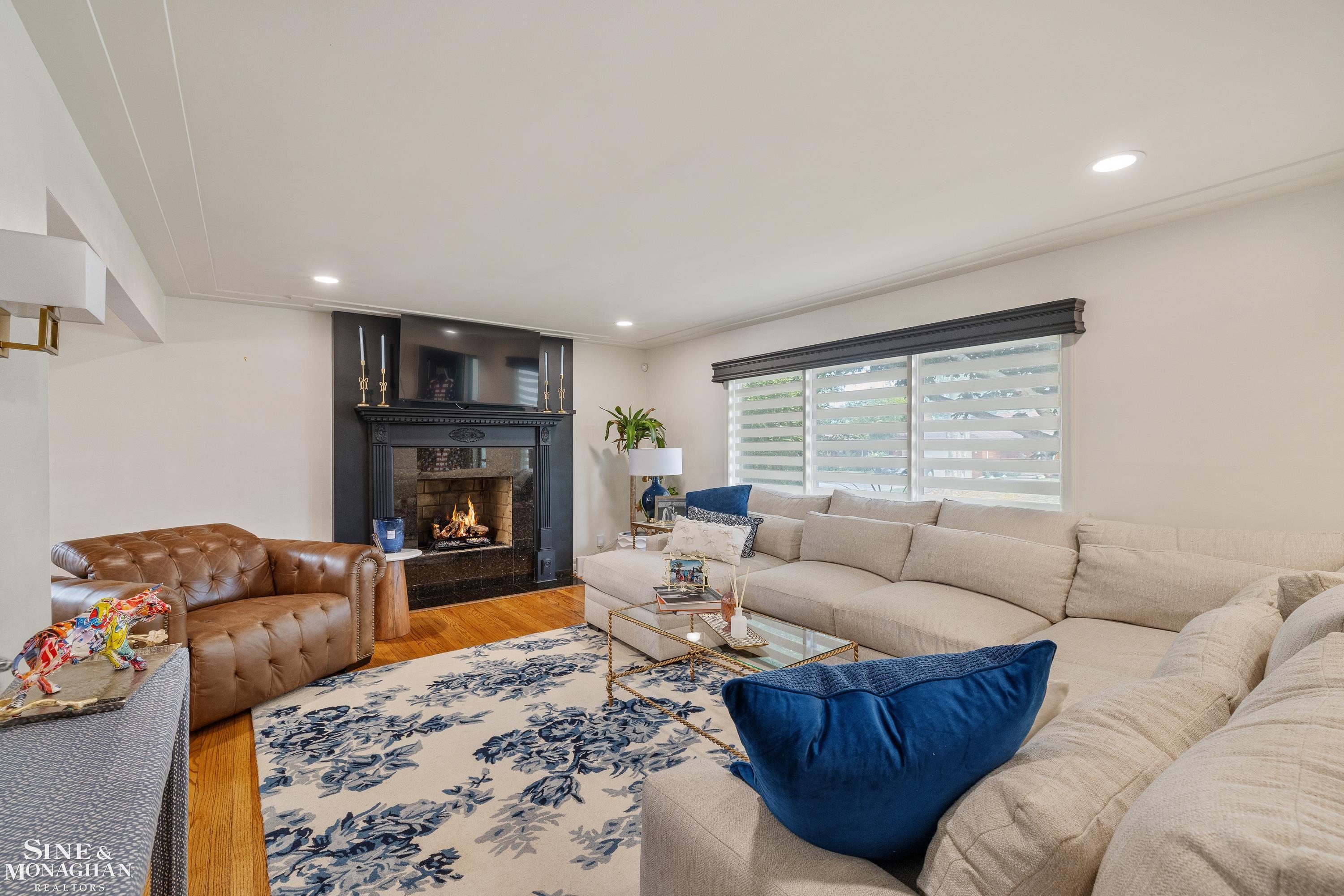 5th image of 23200 Middlesex St, Saint Clair Shores, MI 48080 | MLS# 50219423