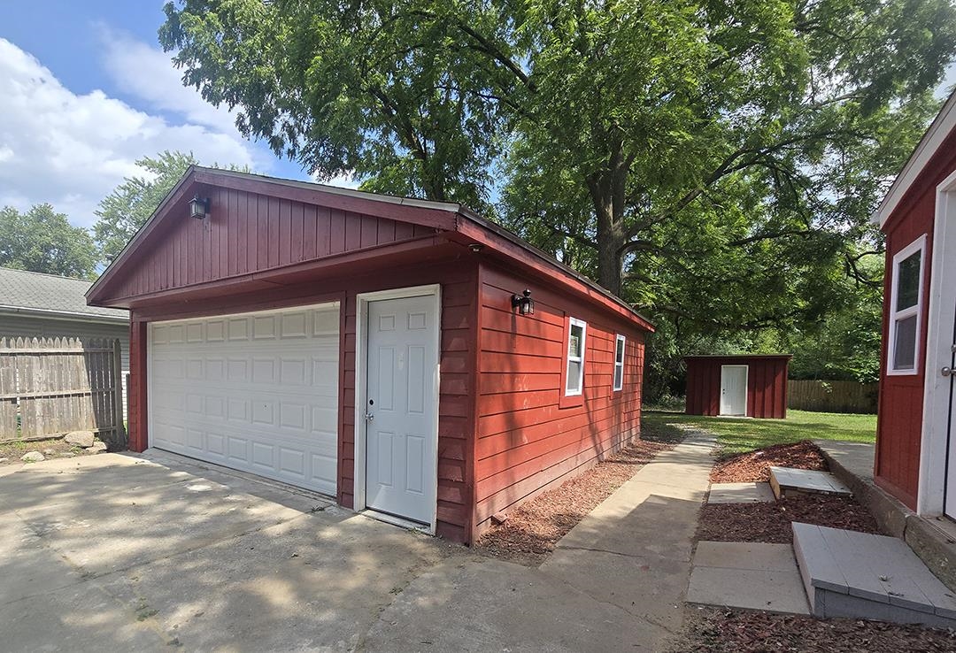 Photo 2 of Single family home for sale at 2125 Christner St, Burton City Genesee, MI 48519 | MLS# 5050219445 | Listing updated on 2026-10-05