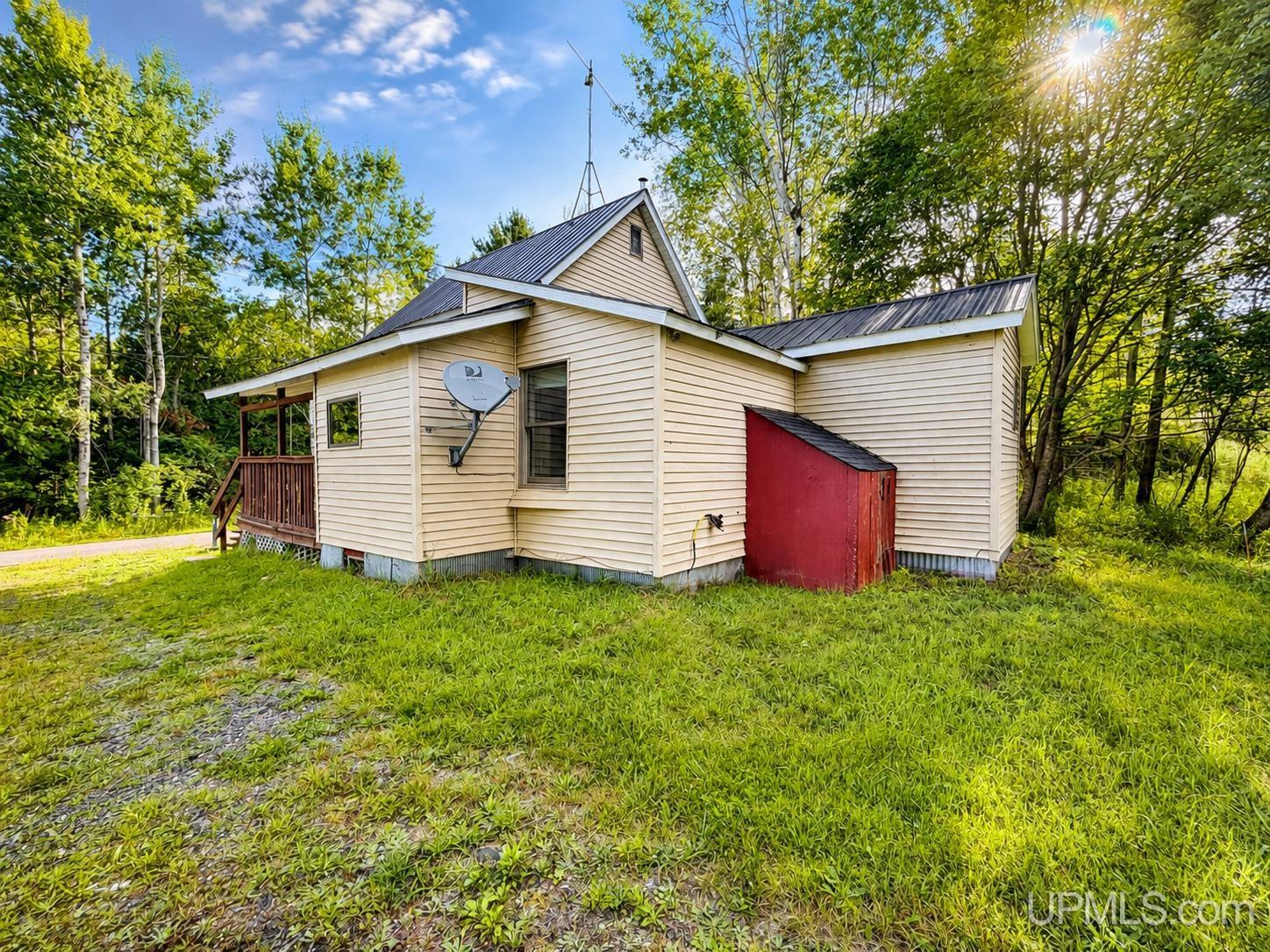 19th image of 8786 5th St, Lake Linden, MI 49945 | MLS# 50219464