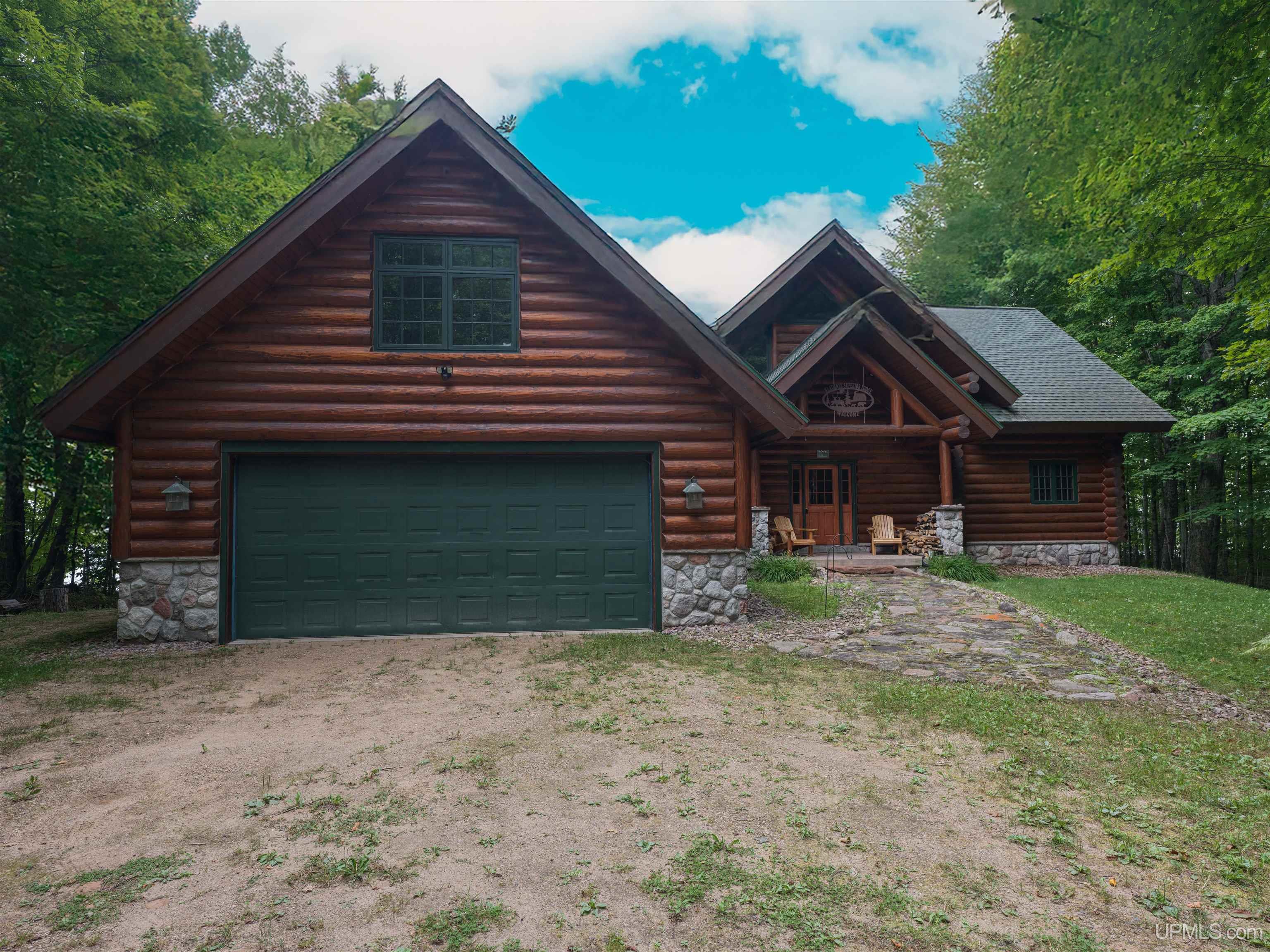 5th image of 9920 Shore Dr, Deerton, MI 49806 | MLS# 50219516