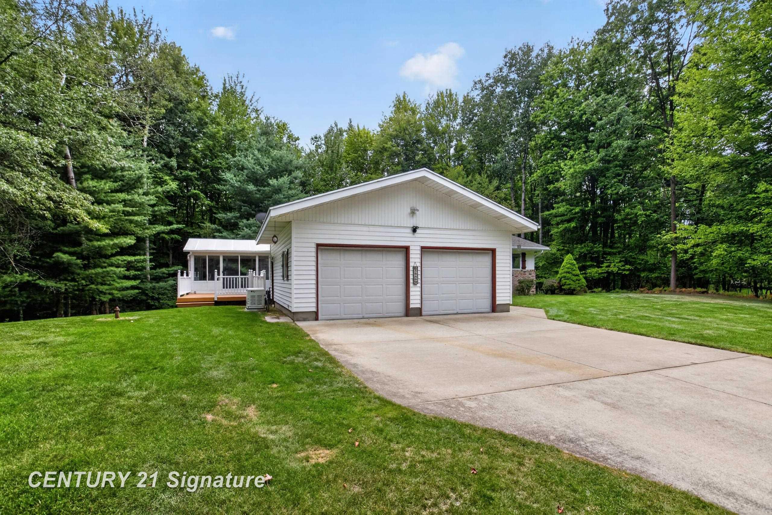 4th image of 3846 E Monroe Rd, Midland, MI 48642 | MLS# 50219531