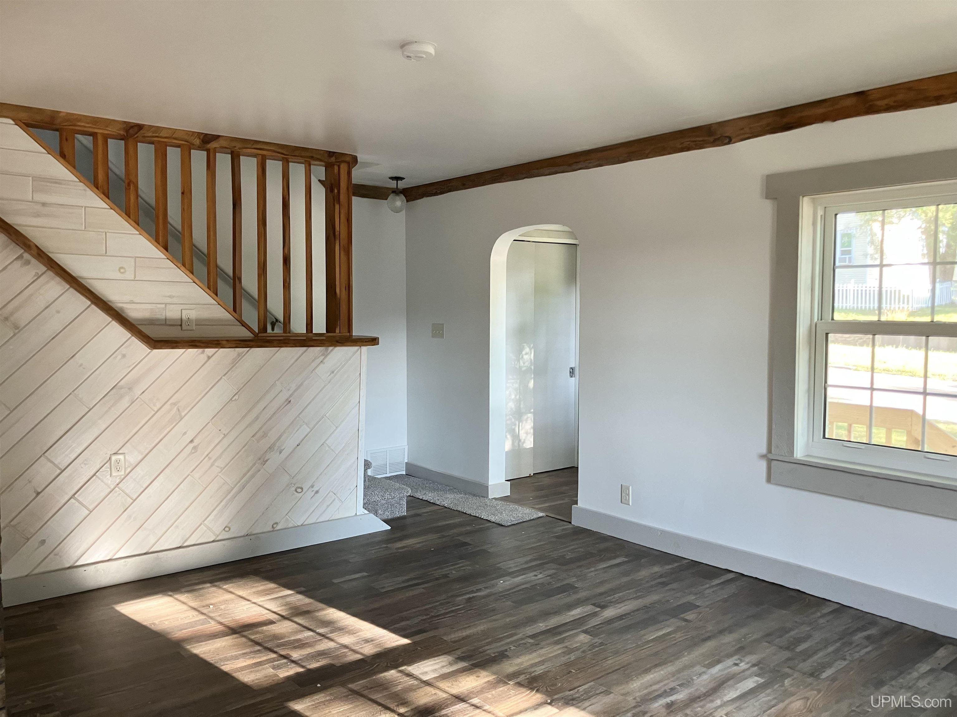 500 E B Street