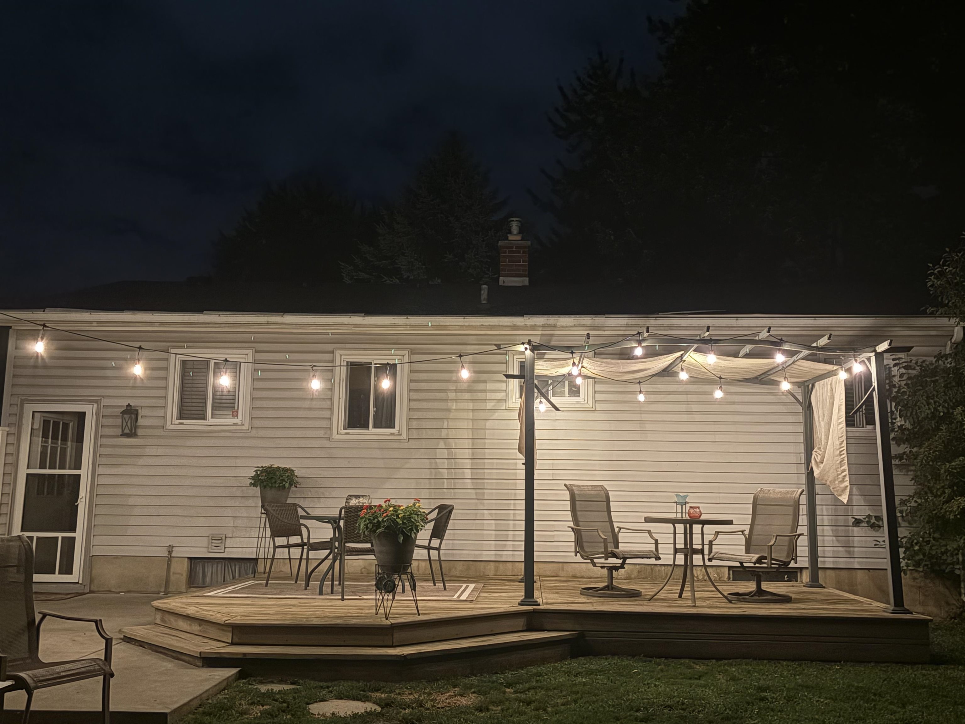 Photo 3 of Single family home for sale at 2383 Miami Beach Dr, Flint Charter Township Genesee, MI 48507 | MLS# 5050219583 | Listing updated on 2026-09-18