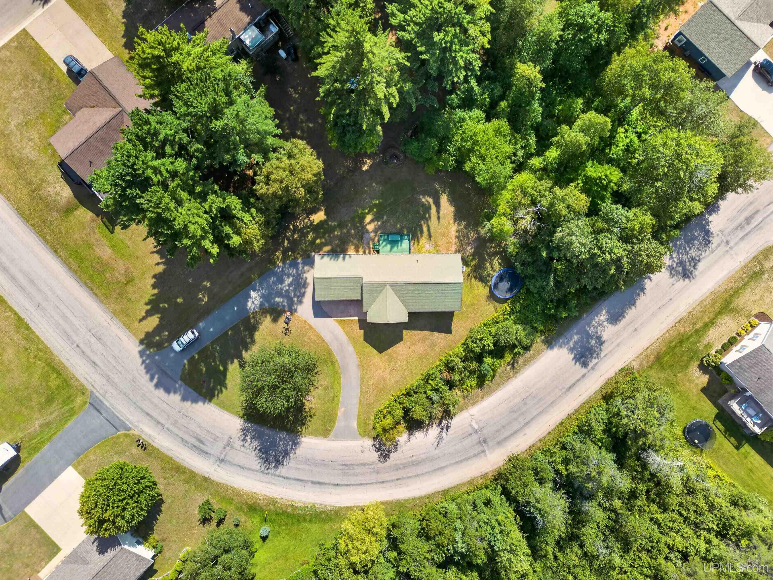 35th image of 1675 Ellsworth Dr, Ishpeming, MI 49849 | MLS# 50219609