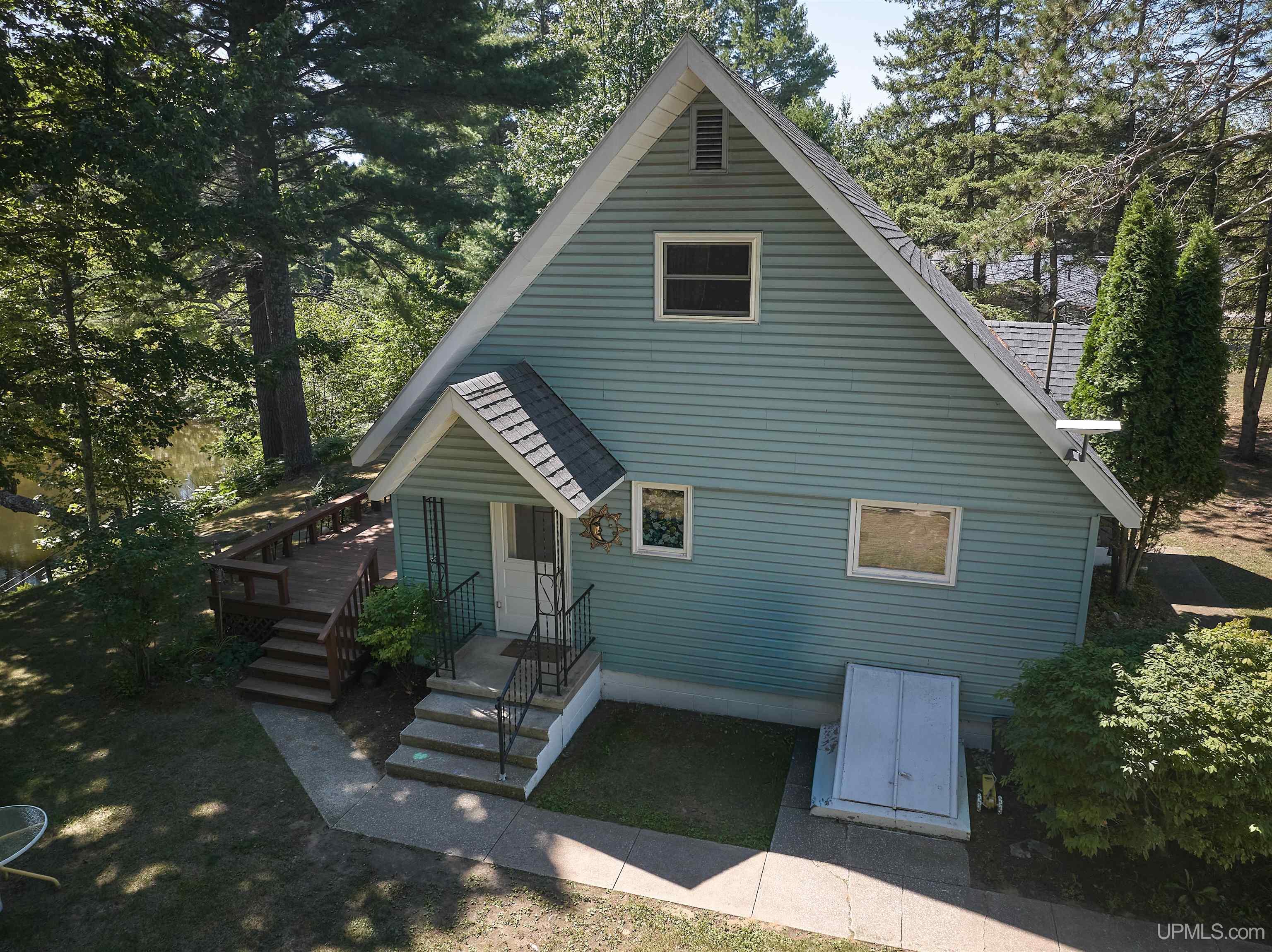 Photo 3 of Single family home for sale at 7629 W Rivers Bend Dr, Manistique, MI 49854 | MLS# 50219675 | Listing updated on 2026-10-01