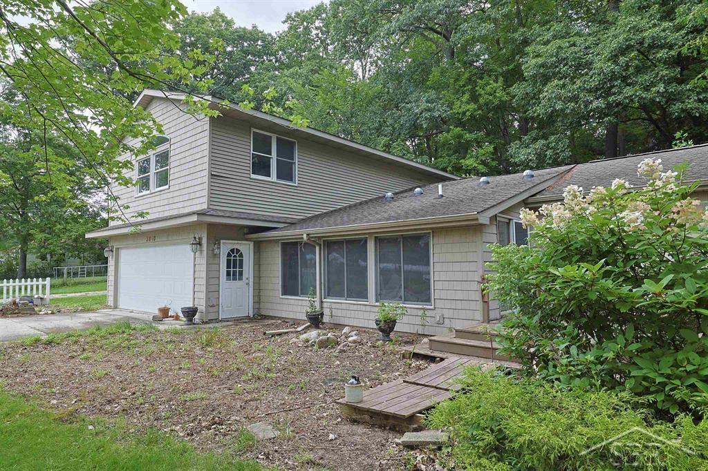 3rd image of 3840 N Water Rd, Sanford, MI 48657 | MLS# 50219691
