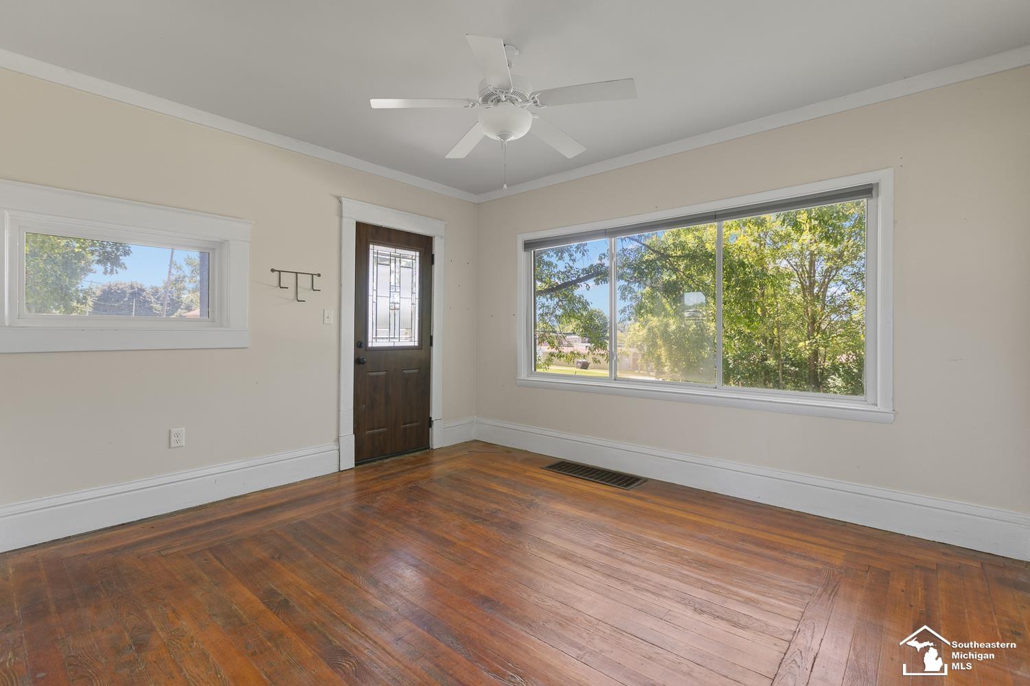 3rd image of 202 Walnut St, Addison, MI 49220 | MLS# 50219722