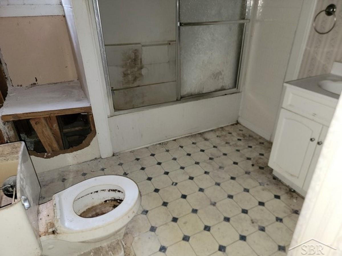 2nd image of 4768 Clunie St, Saginaw Charter Township Saginaw, MI 48638 | MLS# 61050219732