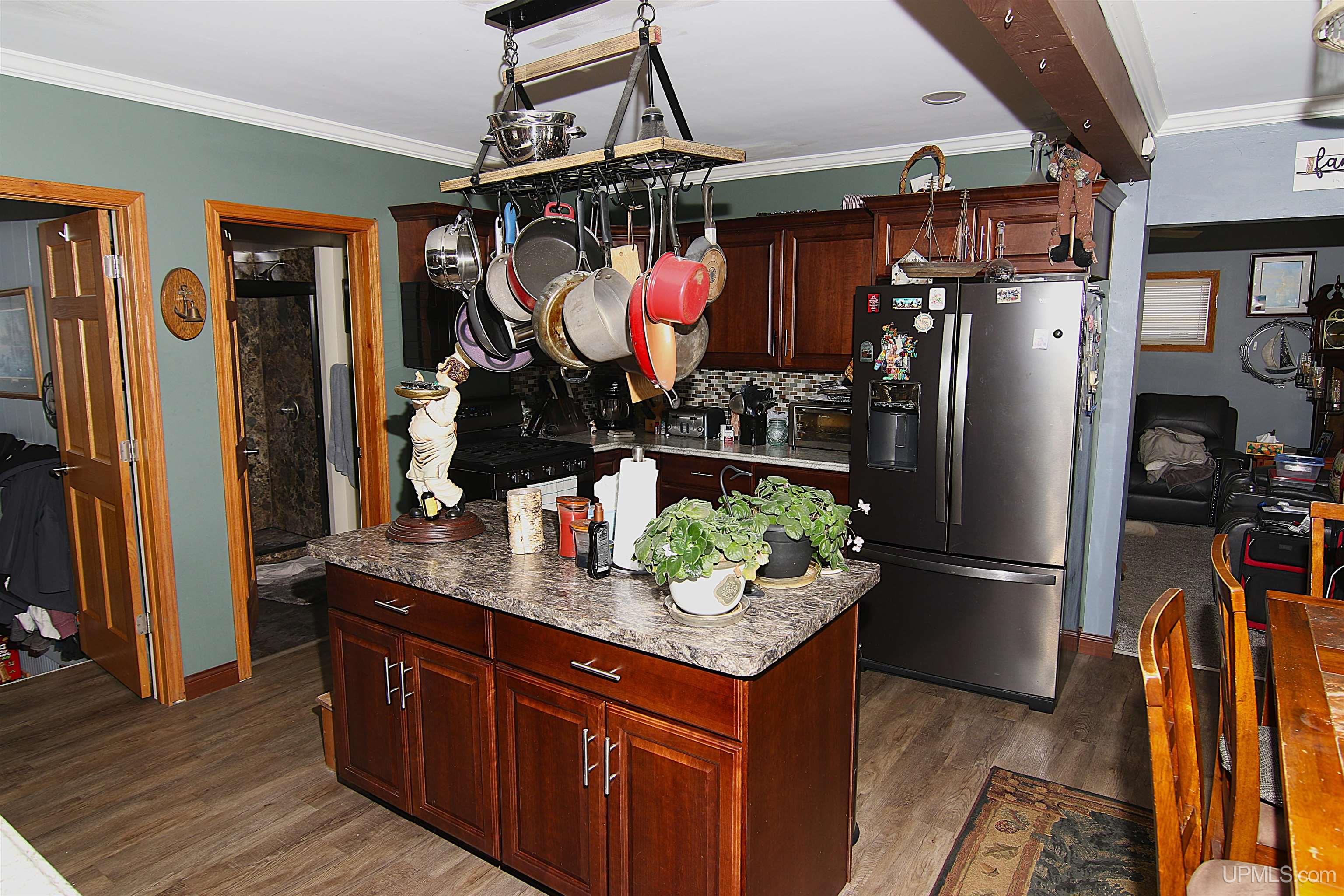 5th image of 1928 N 2Nd Ave, Escanaba, MI 49829 | MLS# 50219736