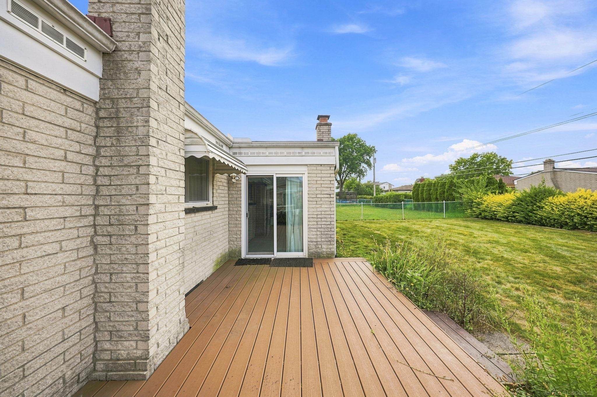 28th image of 3915 Nowak Dr, Sterling Heights, MI 48310 | MLS# 50219737
