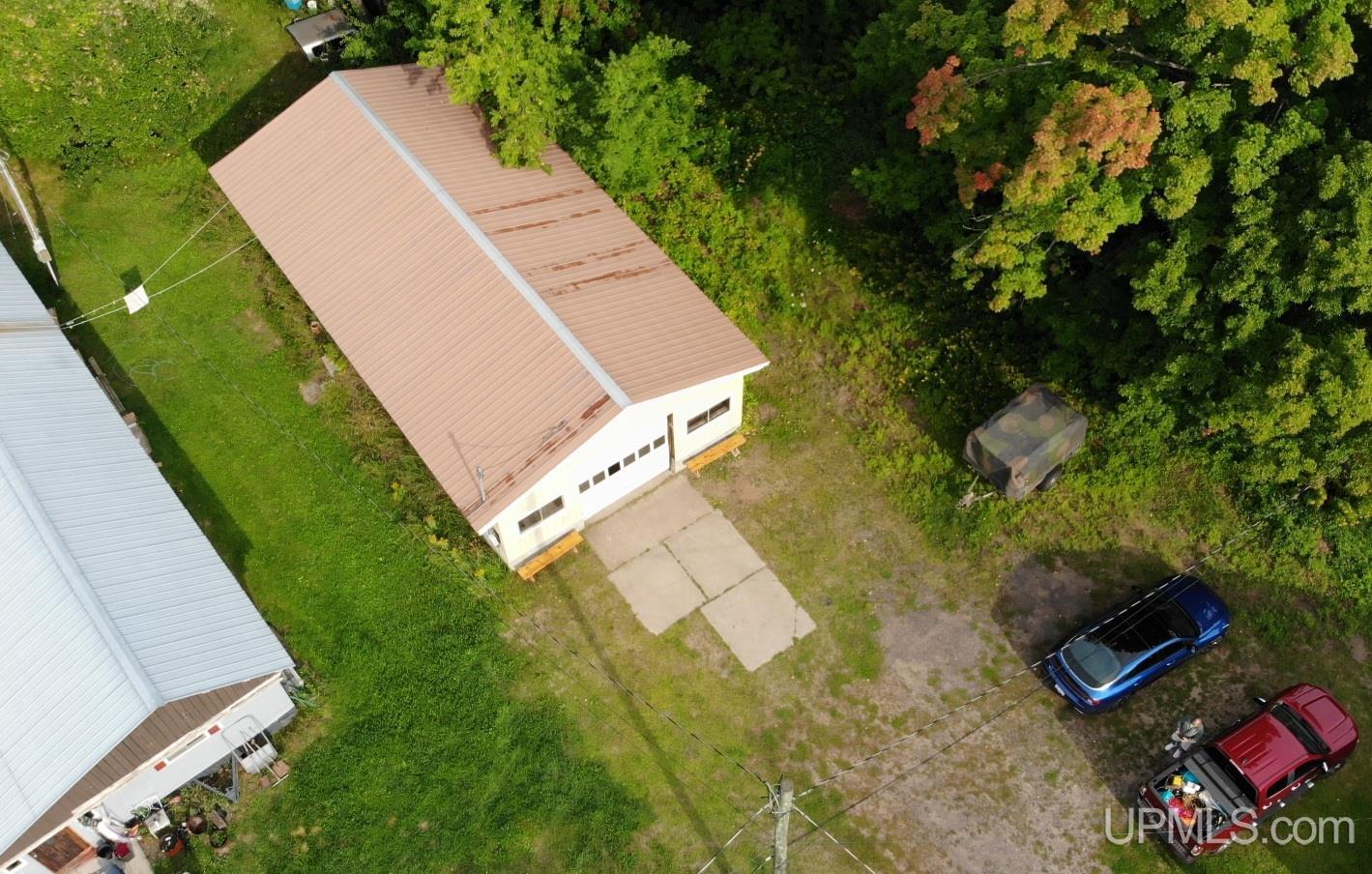 4th image of 41941 Wilson Memorial Dr, Chassell, MI 49916 | MLS# 50219740