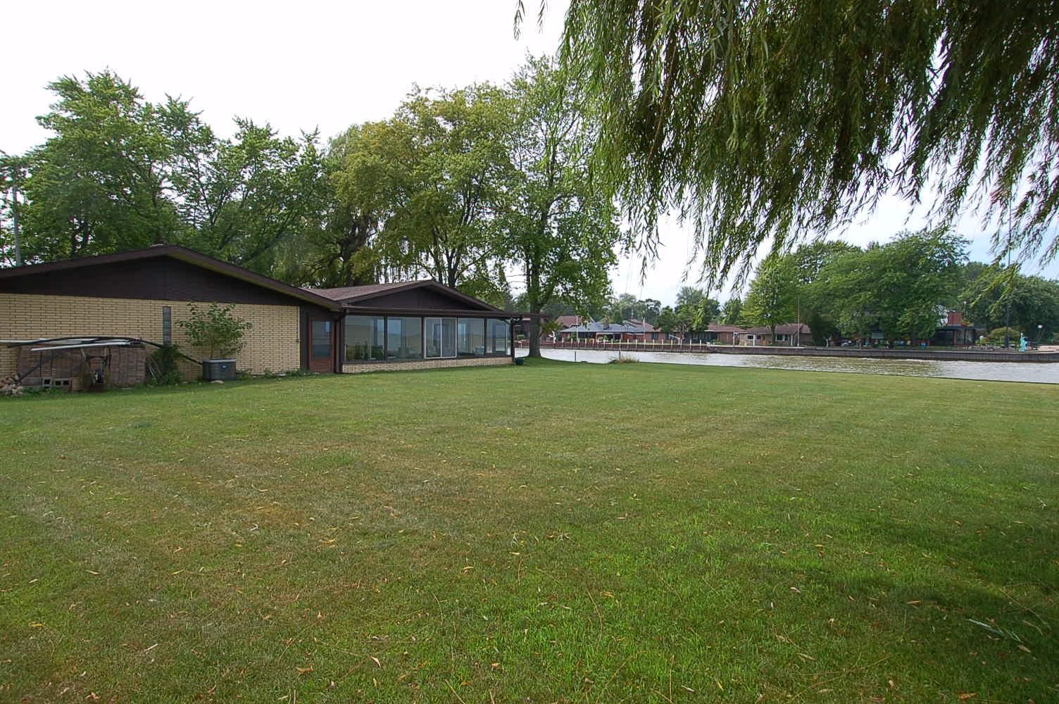 4th image of 227 Bayside Park Dr, Bay City, MI 48706 | MLS# 50219744