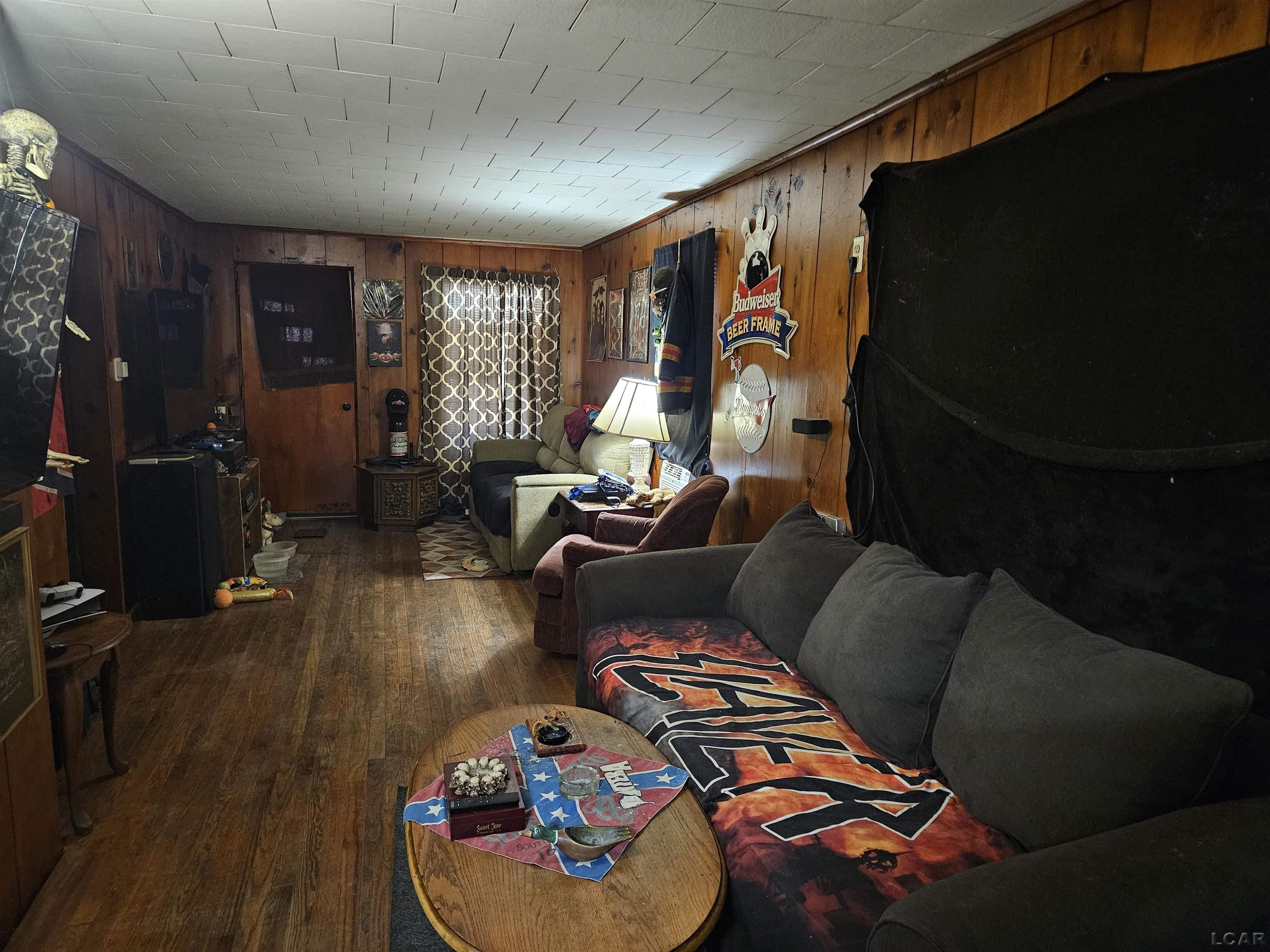 3rd image of 1118 Walker St, Jackson, MI 49202 | MLS# 50219763