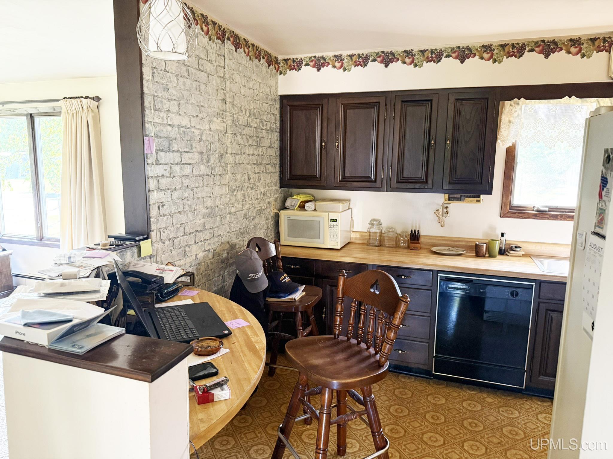 4th image of 26226 Wolverine St, Laurium, MI 49913 | MLS# 50219789