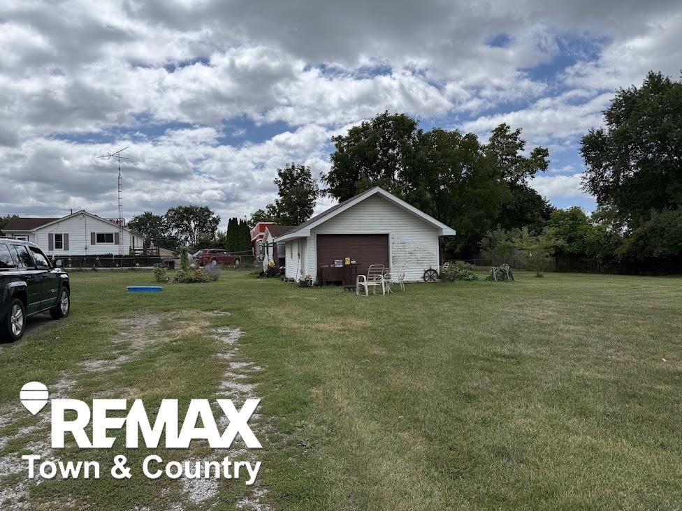 2nd image of 8315 N Saginaw St, Mount Morris, MI 48458 | MLS# 50219793