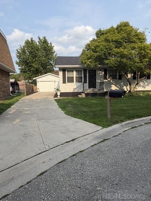 2nd image of 3506 Holland Park Ln, Port Huron, MI 48060 | MLS# 50219797