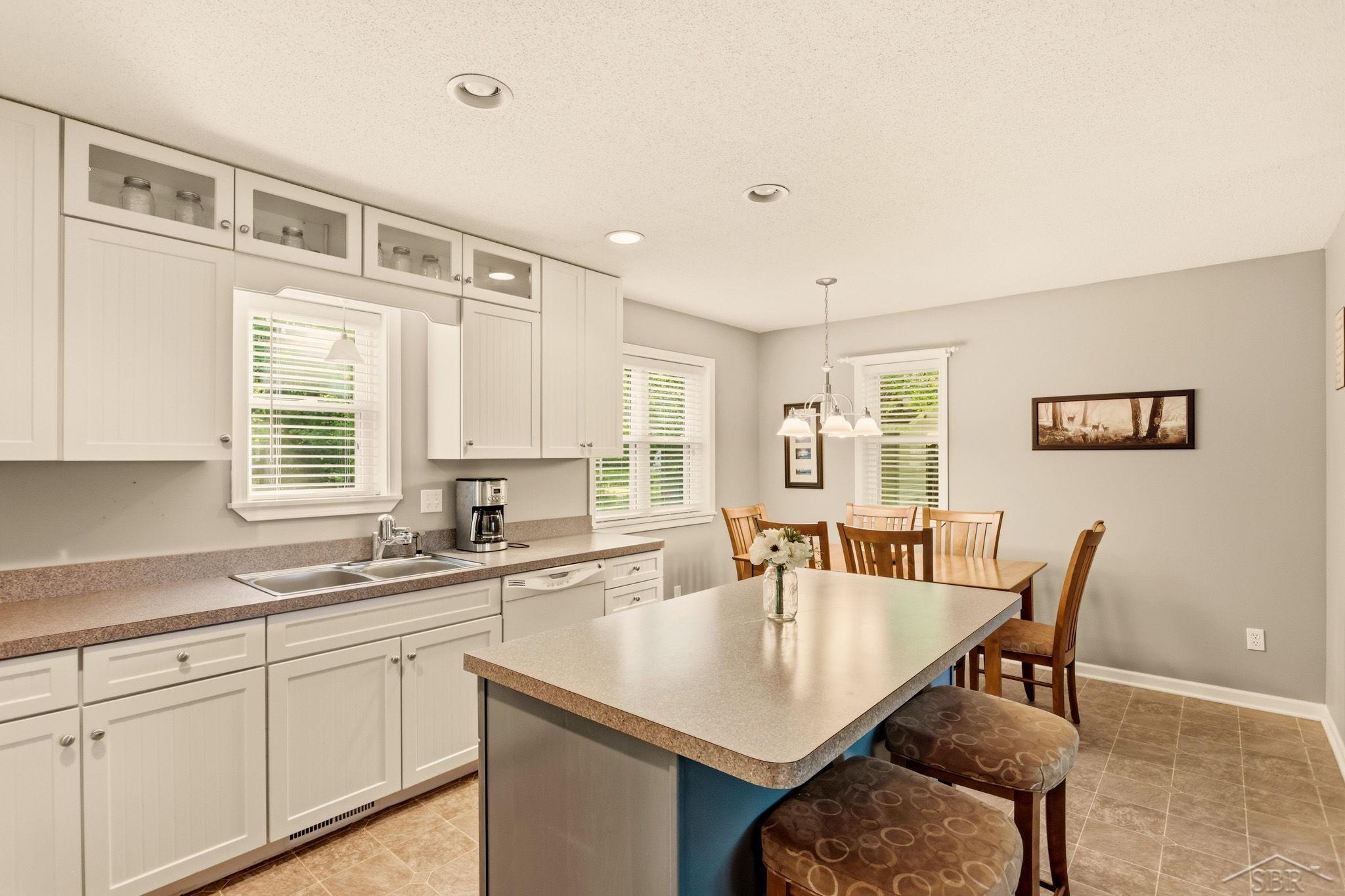 5th image of 3272 Ozark Rd, Billings Township Gladwin, MI 48612 | MLS# 61050219798