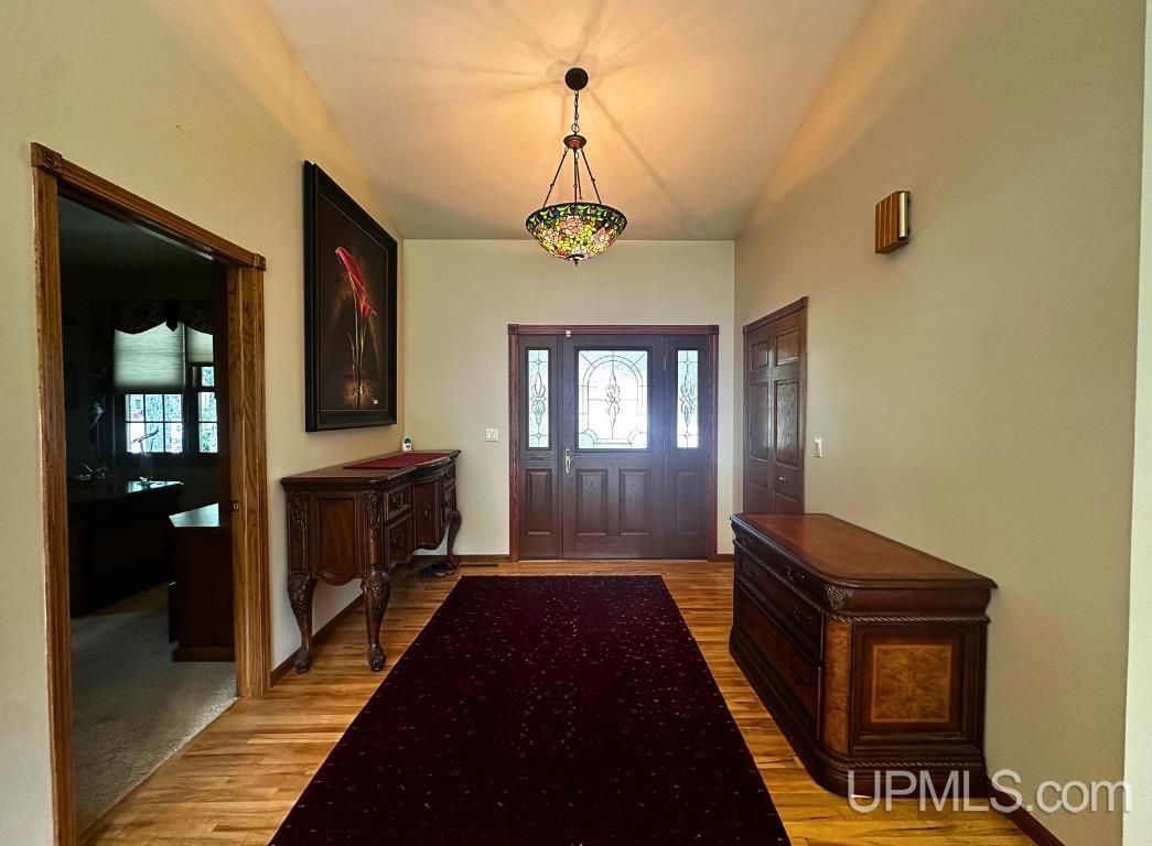 5th image of 1075 Vistanna Dr, Marquette, MI 49855 | MLS# 50219806
