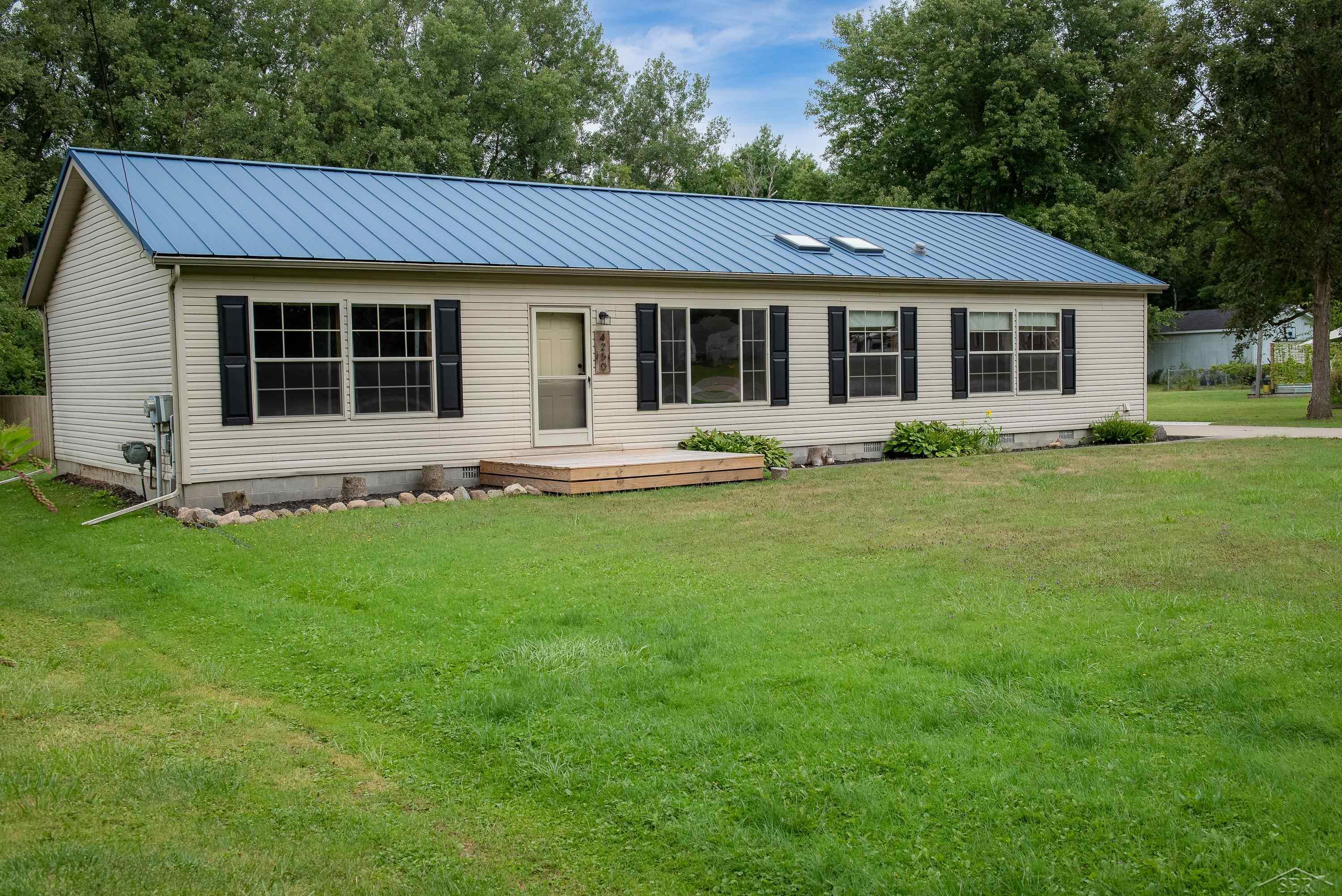 4th image of 4250 S Portsmouth Rd, Bridgeport, MI 48722 | MLS# 50219823
