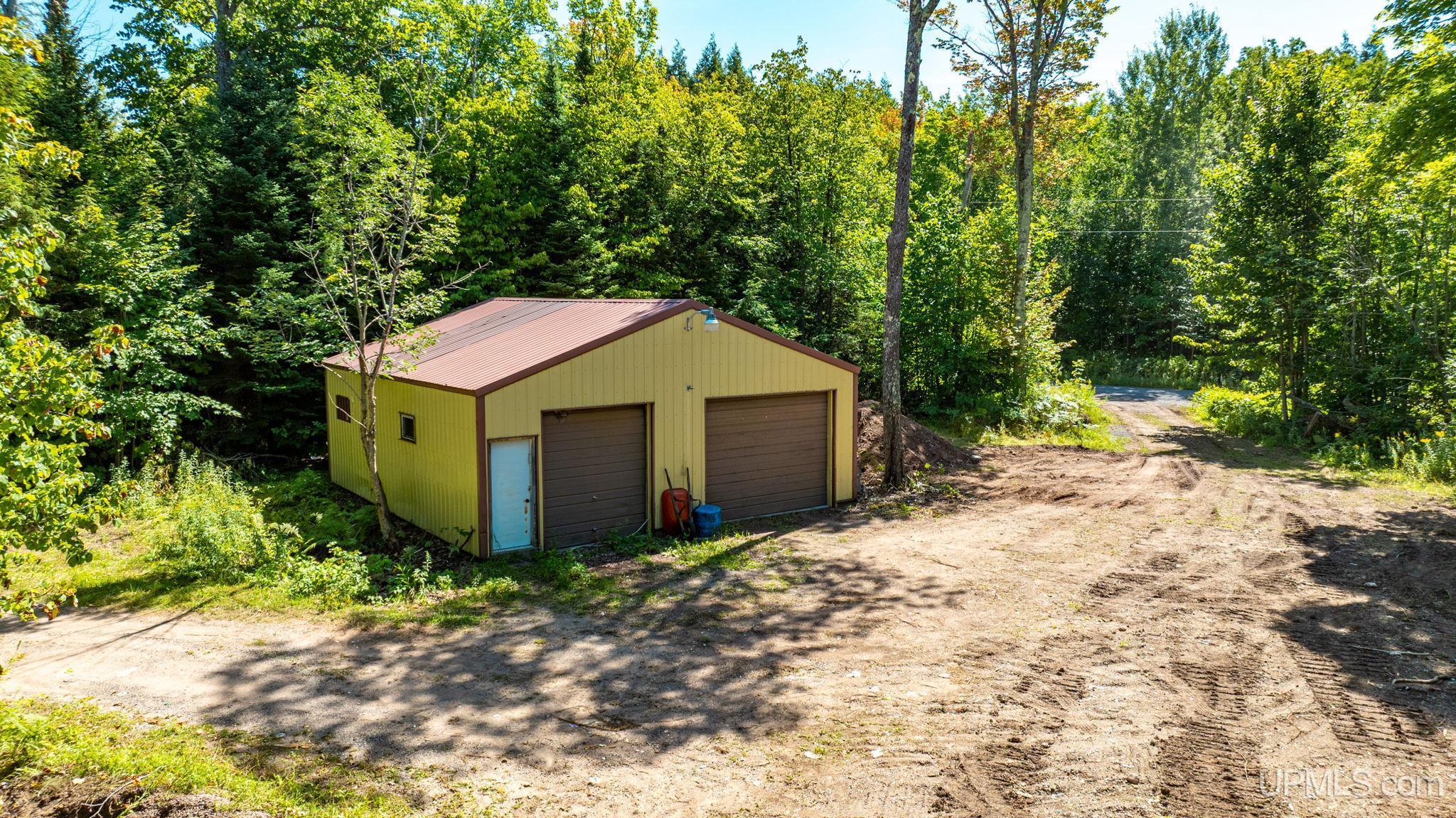 4th image of 42025 Heikkinen School Rd, Toivola, MI 49965 | MLS# 50219824