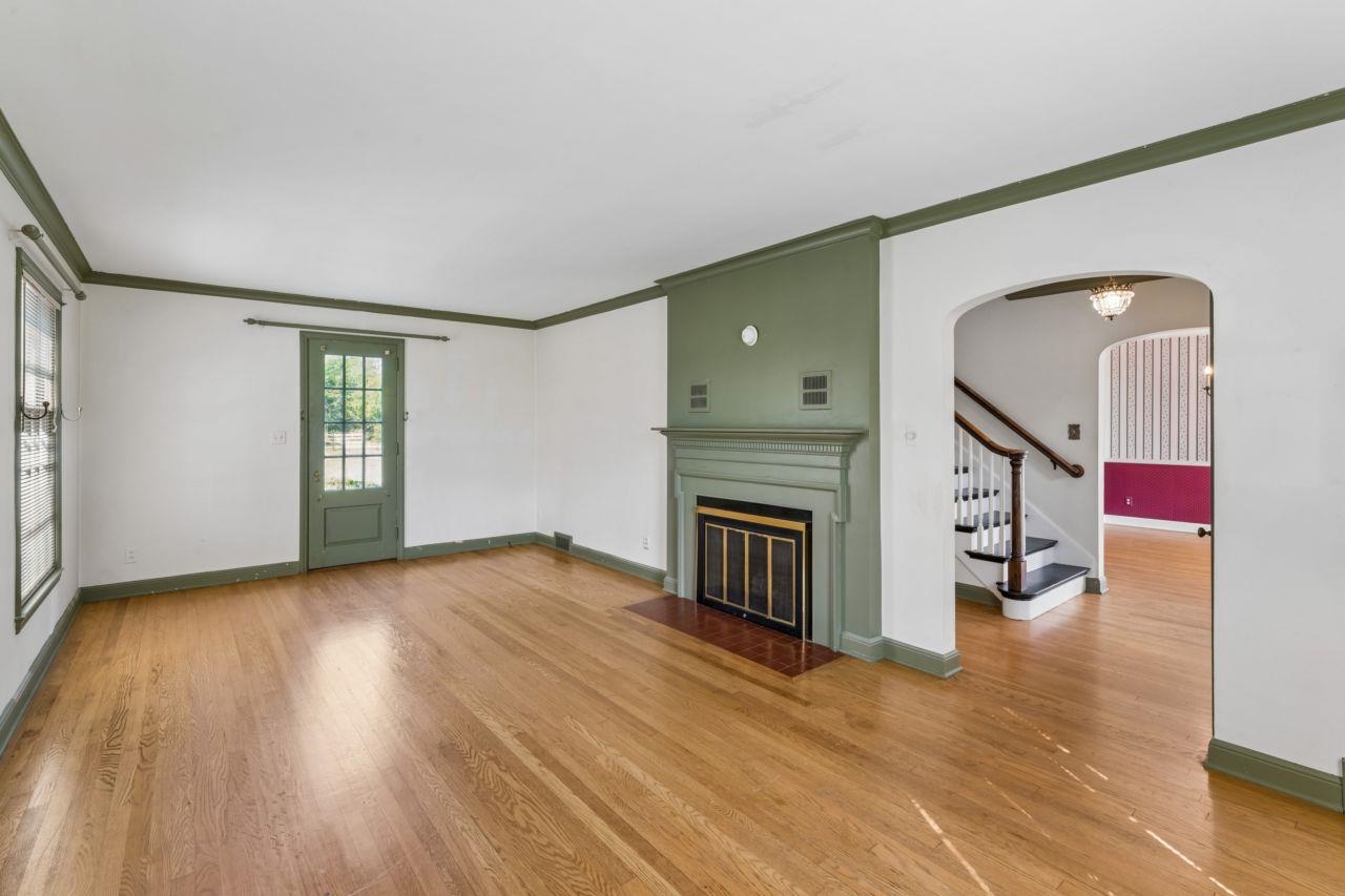 Photo 3 of Single family home for sale at 9044 S Saginaw St, Grand Blanc, MI 48439 | MLS# 50219852 | Listing updated on 2026-09-29