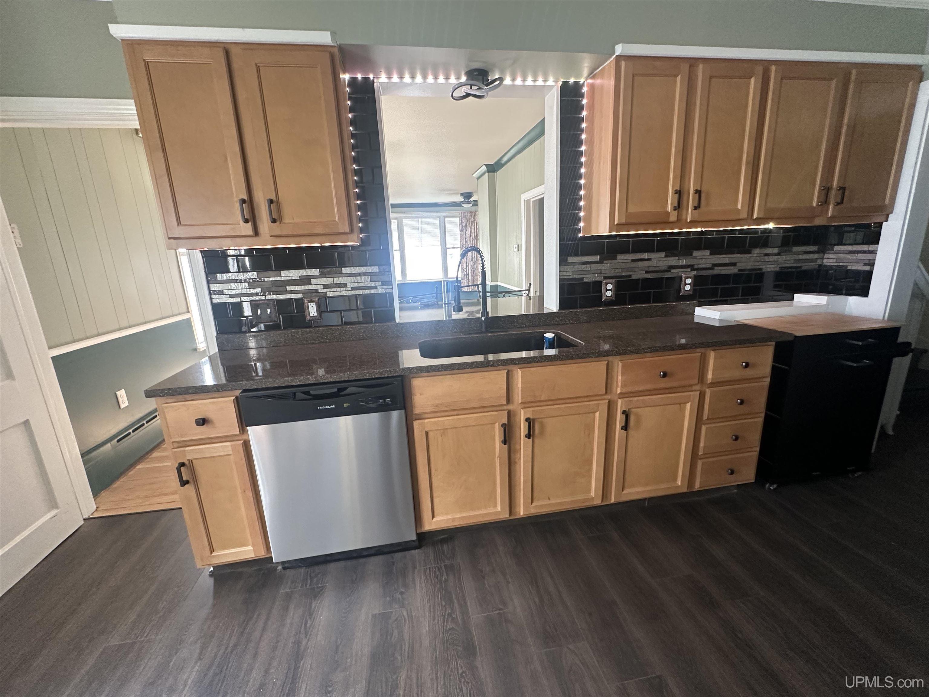 4th image of 1017 River Ave, Iron Mountain, MI 49801 | MLS# 50219857