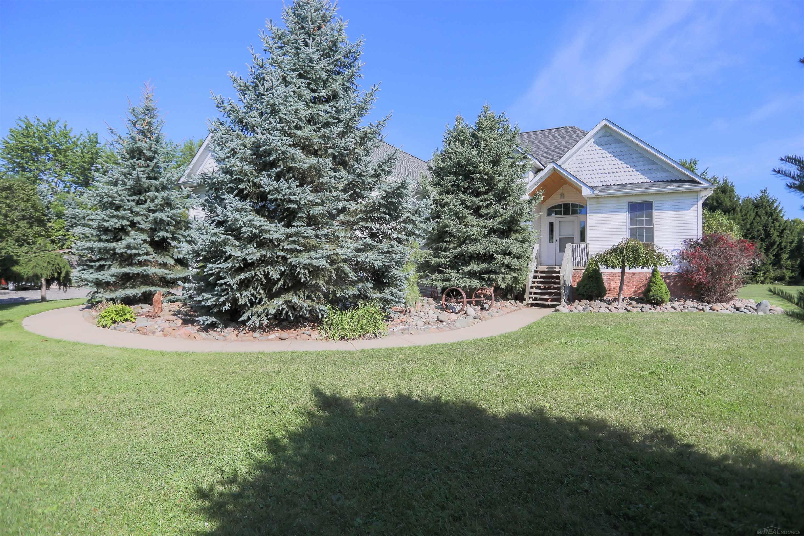 5th image of 18475 Pratt Rd, Armada Twp, MI 48005 | MLS# 50219866