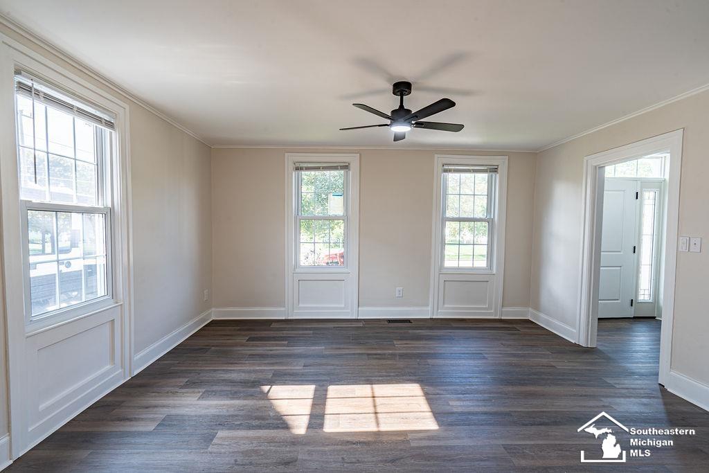 Photo 3 of Single family home for sale at 43 E Willow St, Monroe City Monroe, MI 48162 | MLS# 57050219880 | Listing updated on 2026-09-12