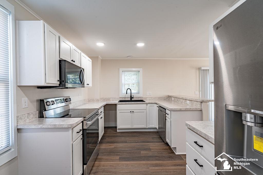 Photo 4 of Single family home for sale at 43 E Willow St, Monroe City Monroe, MI 48162 | MLS# 57050219880 | Listing updated on 2026-09-12