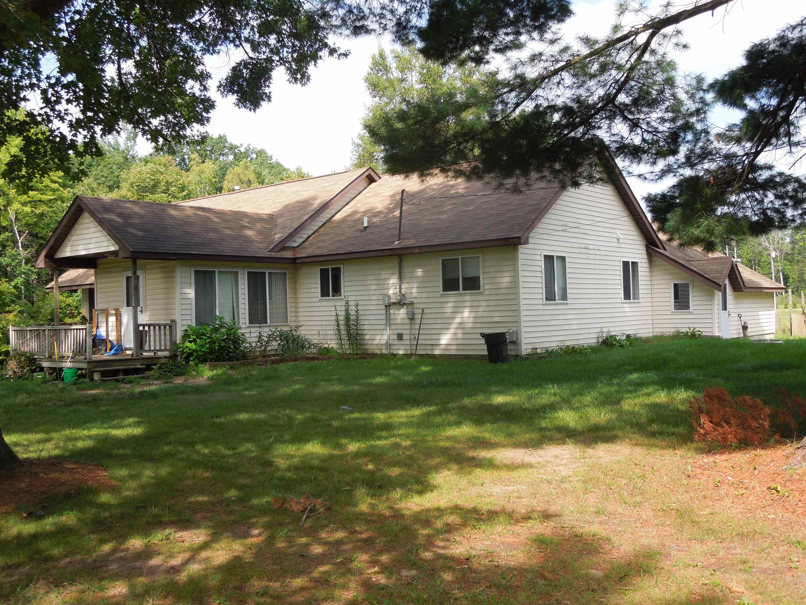 1st image of 520 Birchwood Ln, Gladwin, MI 48624 | MLS# 50219885