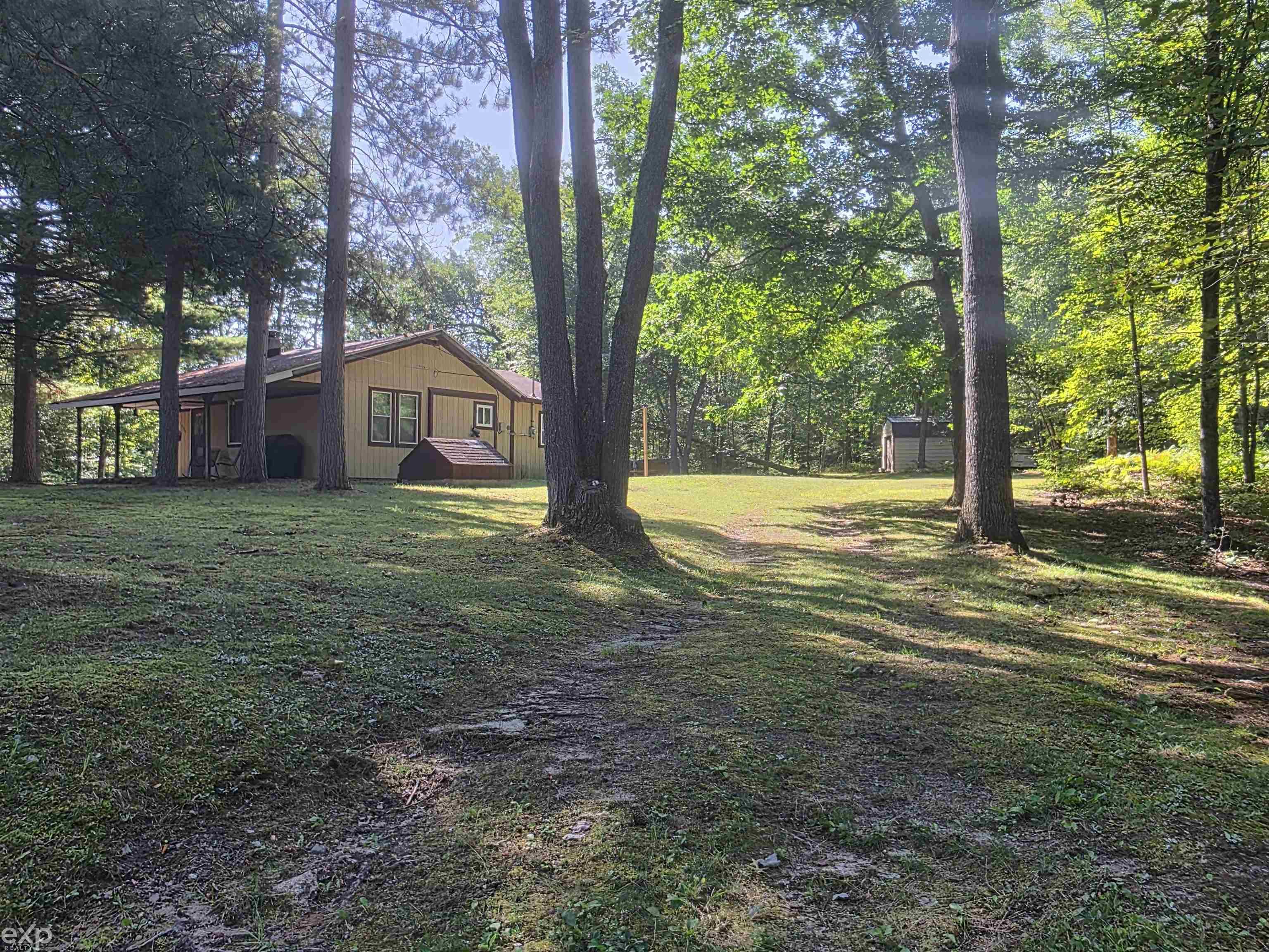 2nd image of 10080 Estwood Dr, Unknown Out Of State, MI 48656 | MLS# 58050219888