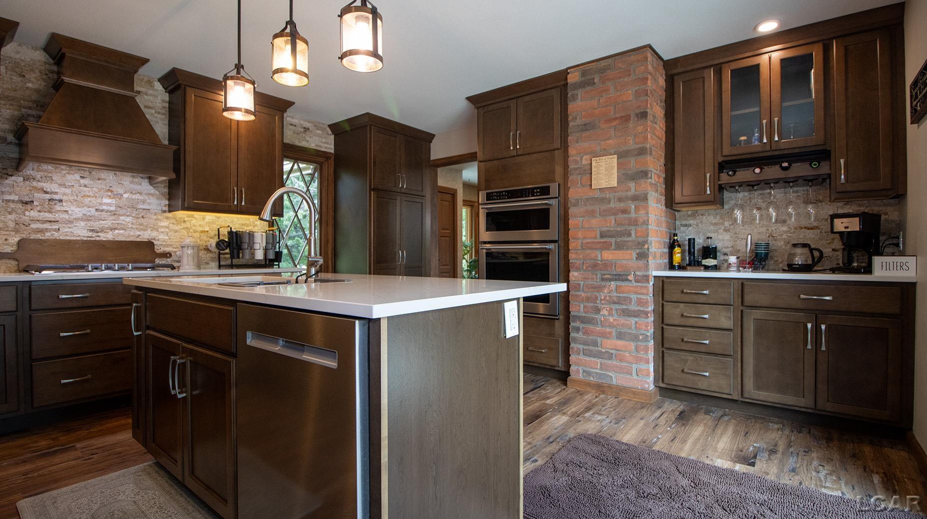 2nd image of 2453 Cedarwood Dr, Adrian, MI 49221 | MLS# 50219895