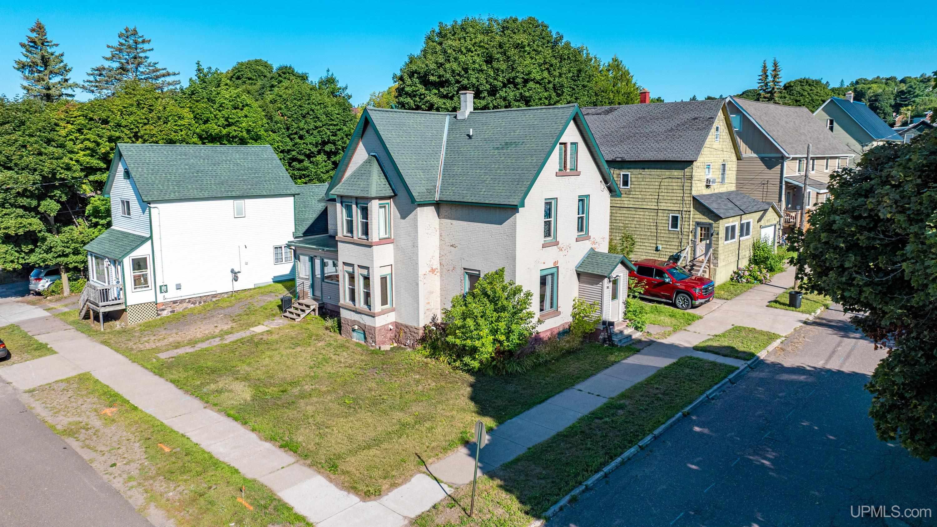 1st image of 202 Scallon St, Hancock, MI 49930 | MLS# 50219913