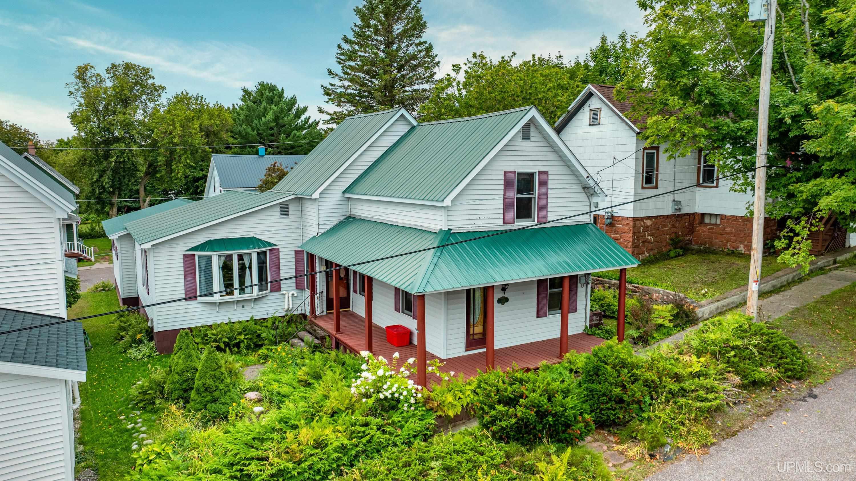 1st image of 844 Eighth St, Lake Linden, MI 49945 | MLS# 50219956