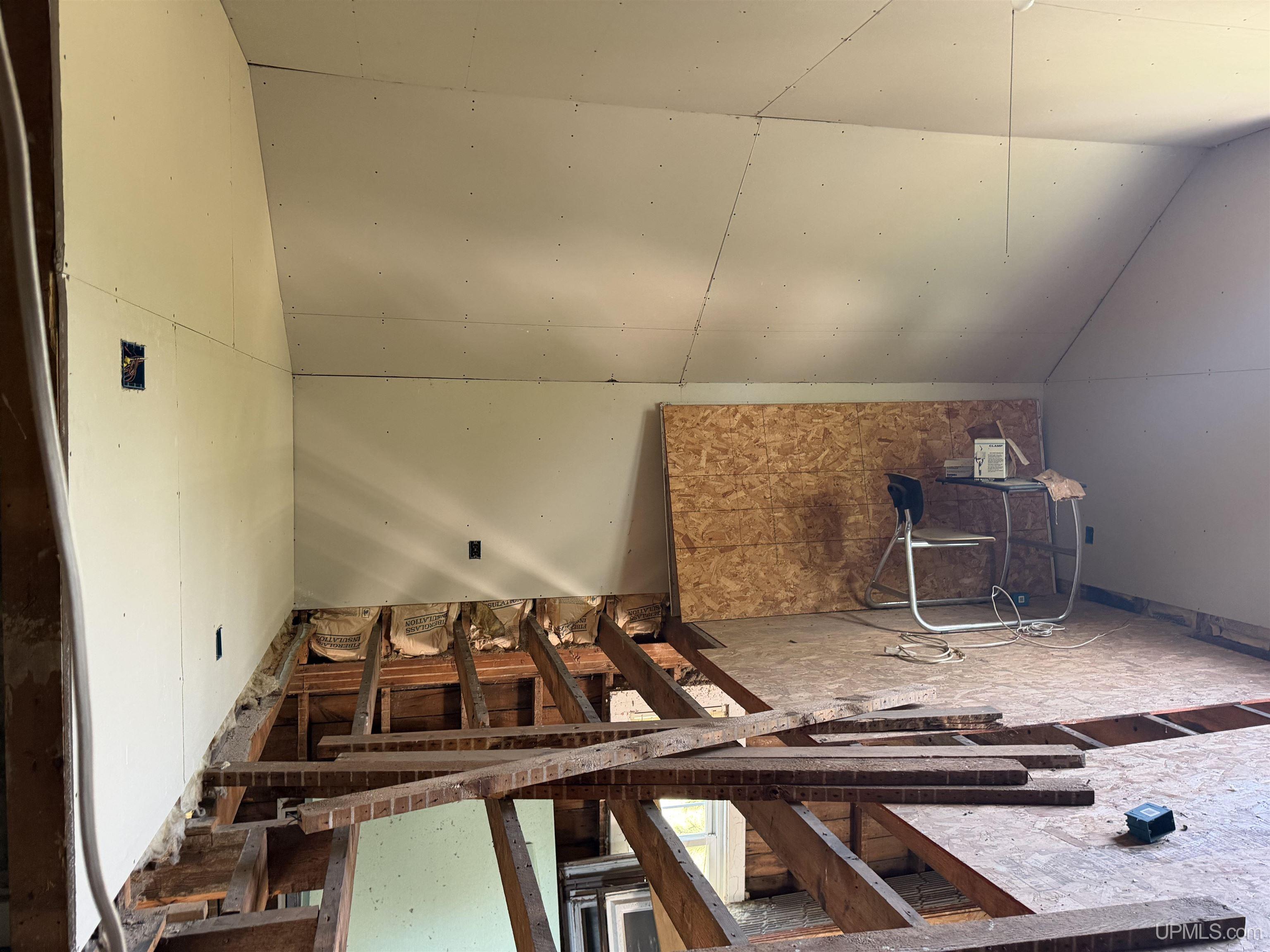 2nd image of 503 W Fleshiem St, Iron Mountain, MI 49801 | MLS# 50219963