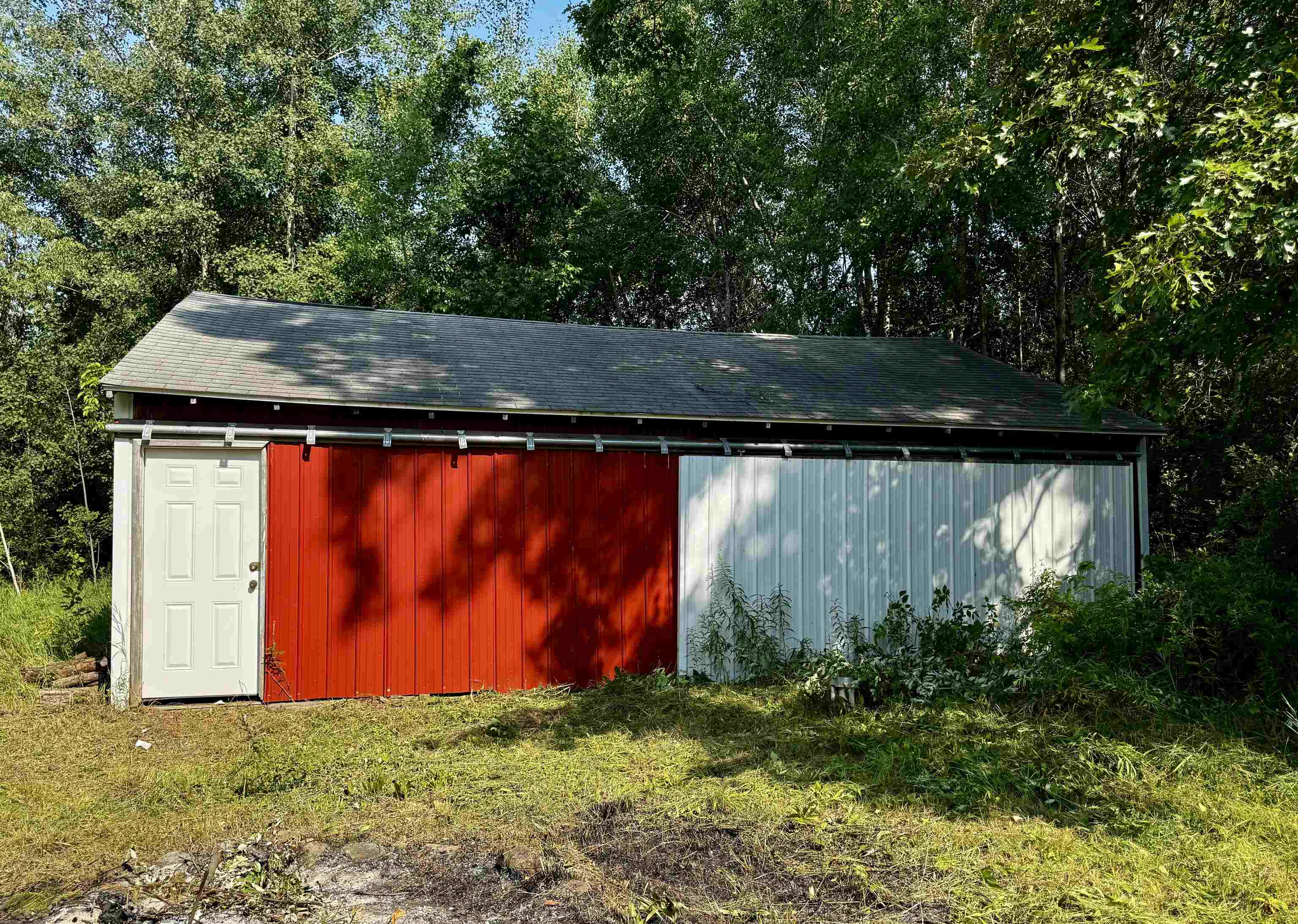 2nd image of 875 N Lake Station Ave, Harrison, MI 48625 | MLS# 50219990