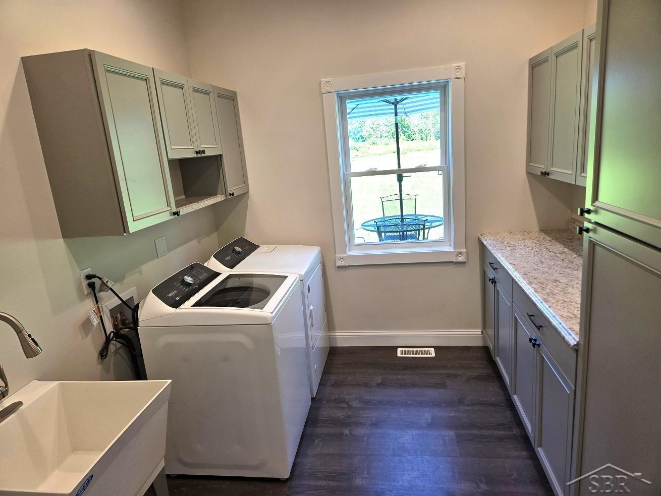 Photo 4 of Single family home for sale at 6785 N Michigan Rd, Saginaw, MI 48604 | MLS# 50220020 | Listing updated on 2026-09-18