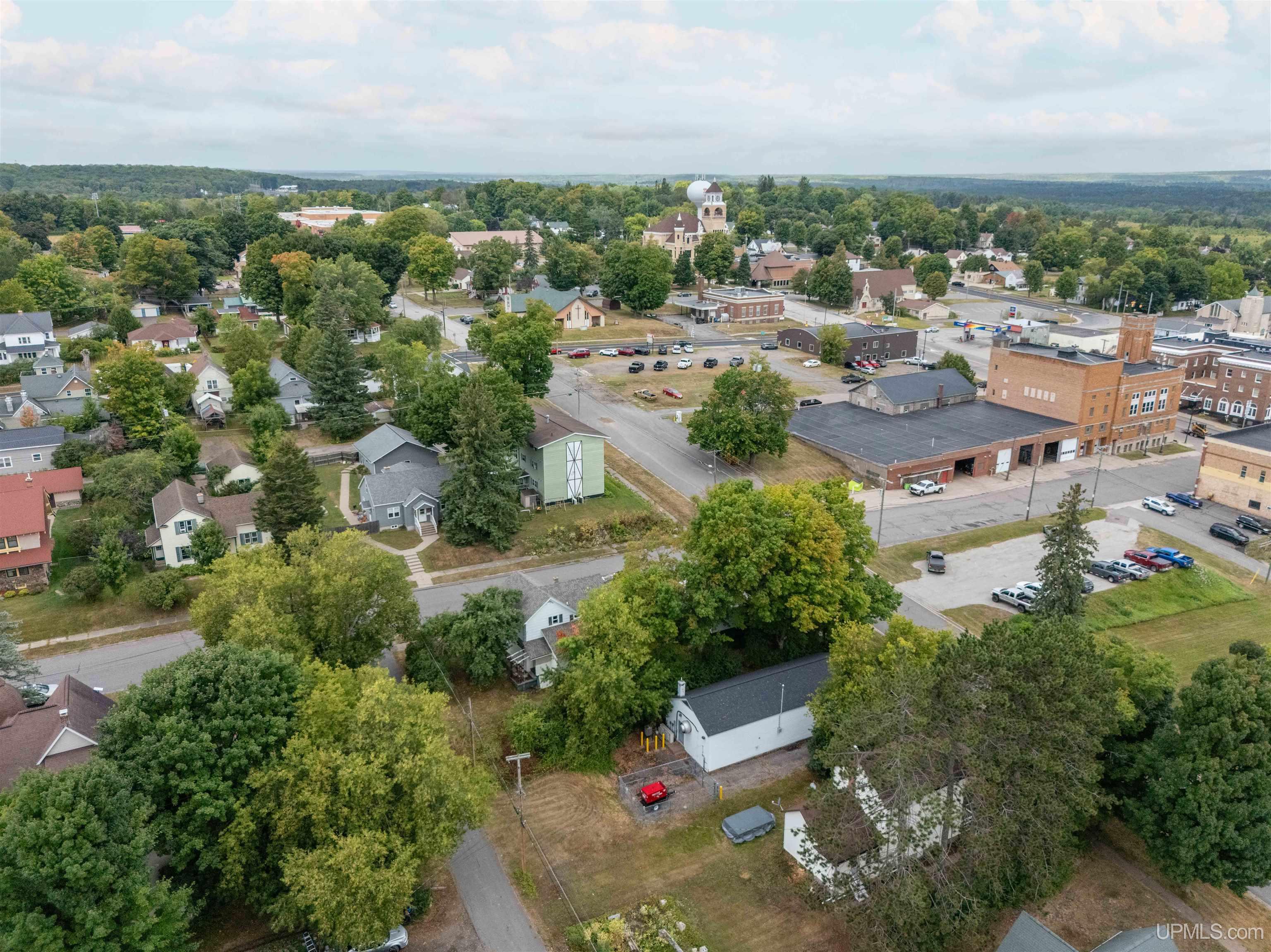 33rd image of 109 S 4th St, Crystal Falls, MI 49920 | MLS# 50220051