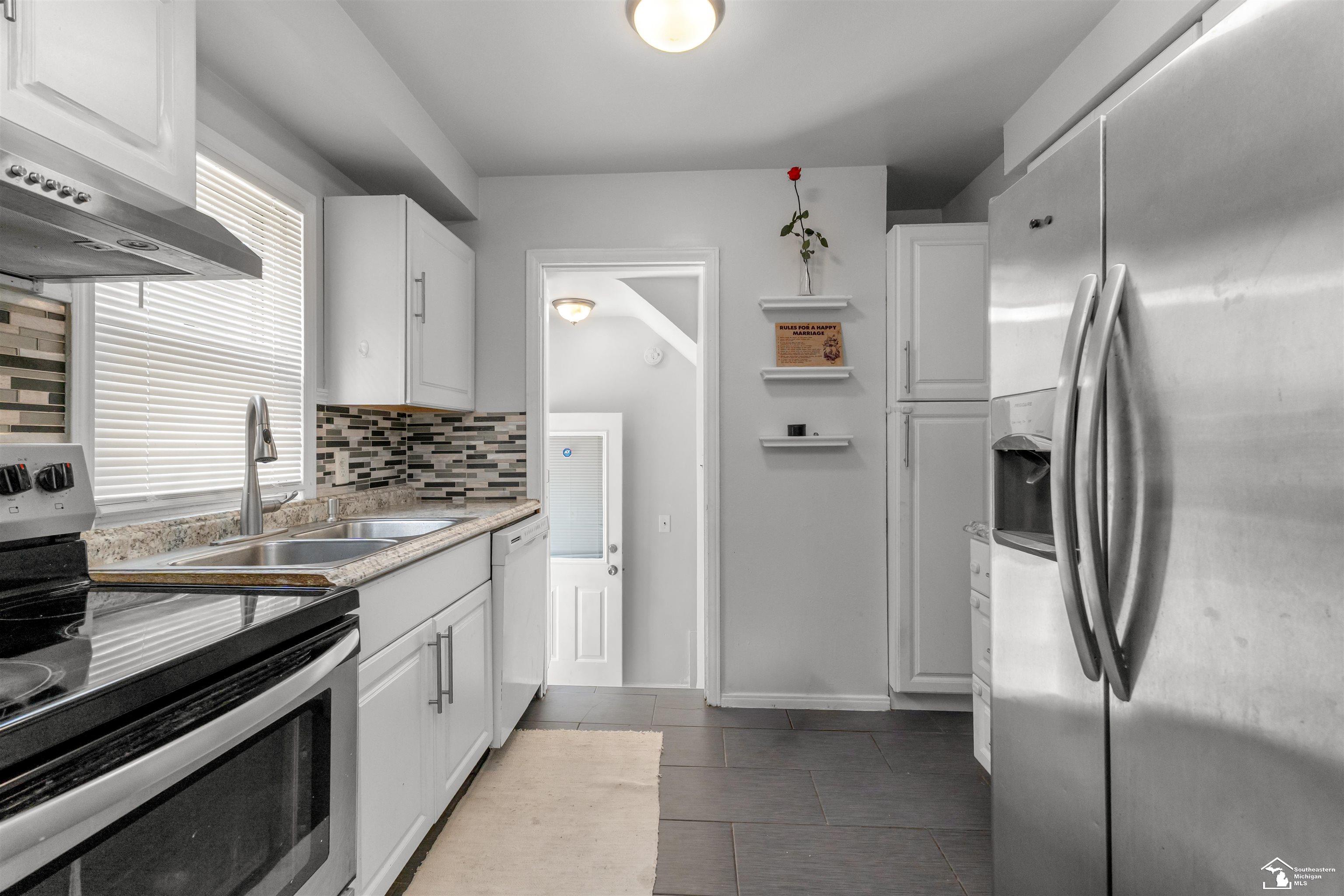 Photo 4 of Single family home for sale at 26630 Dartmouth St, Inkster, MI 48141 | MLS# 50220054 | Listing updated on 2026-09-15